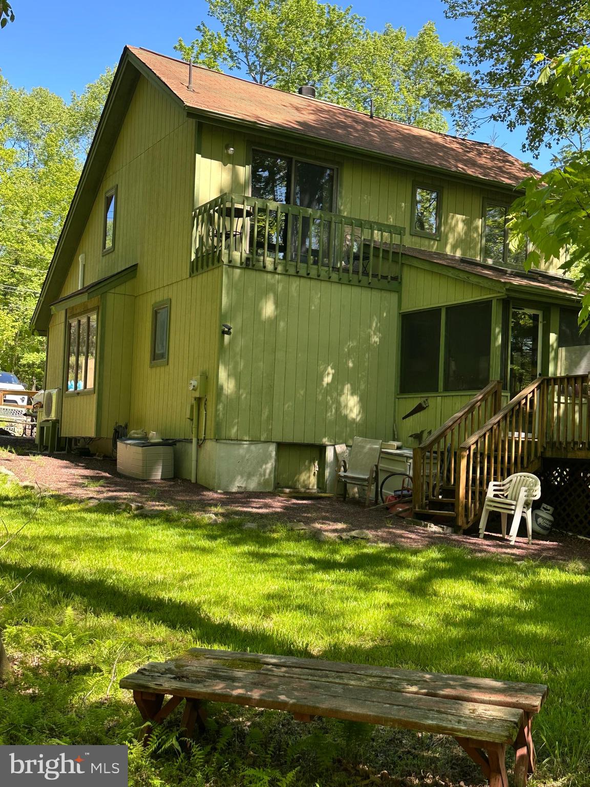 ARROWHEAD LAKE - Residential