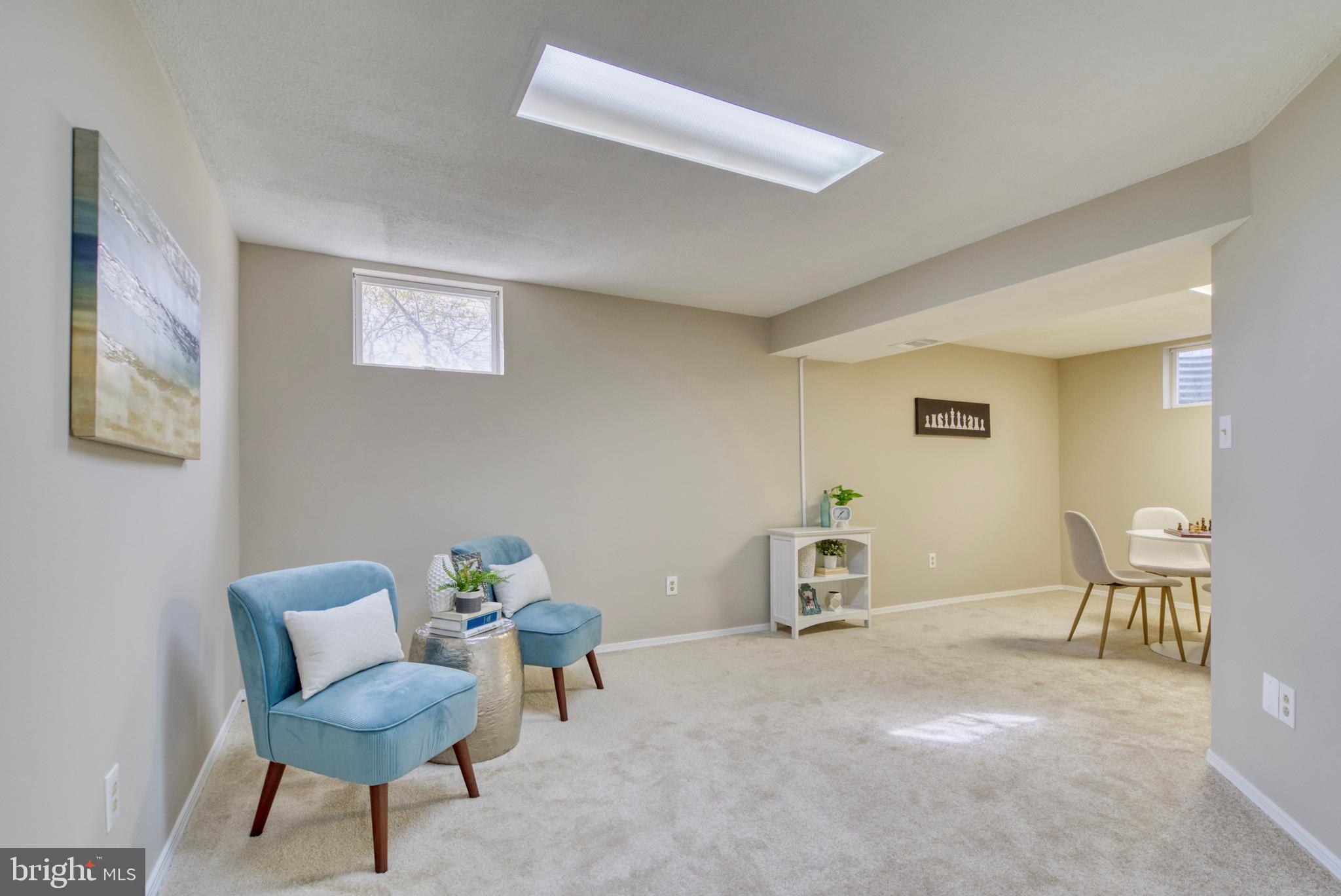 MONTCLAIR - Residential