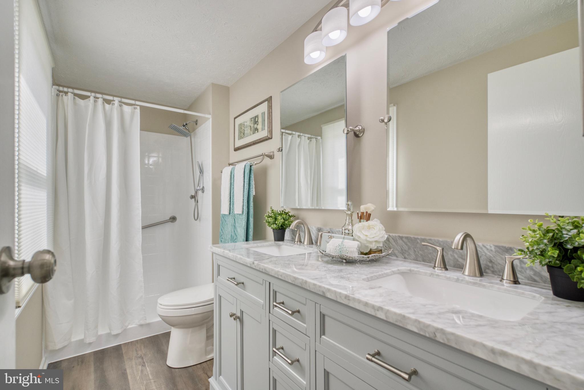 MONTCLAIR - Residential