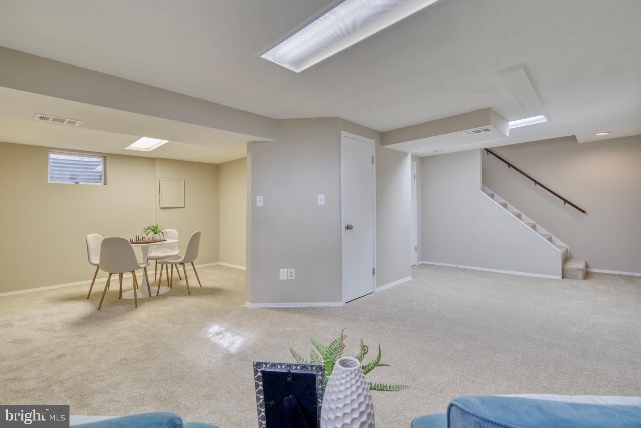MONTCLAIR - Residential