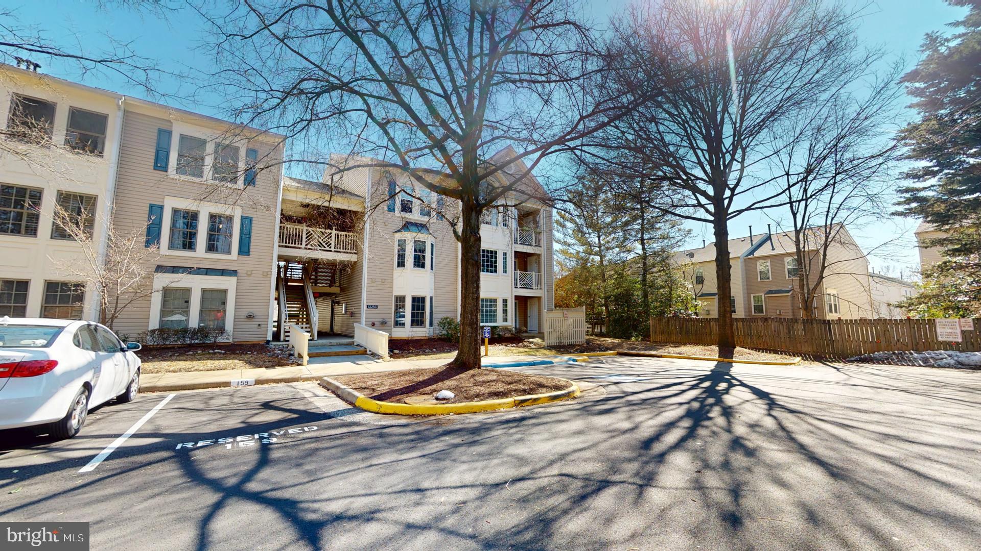 FAIRFIELD HOUSE - Residential Lease