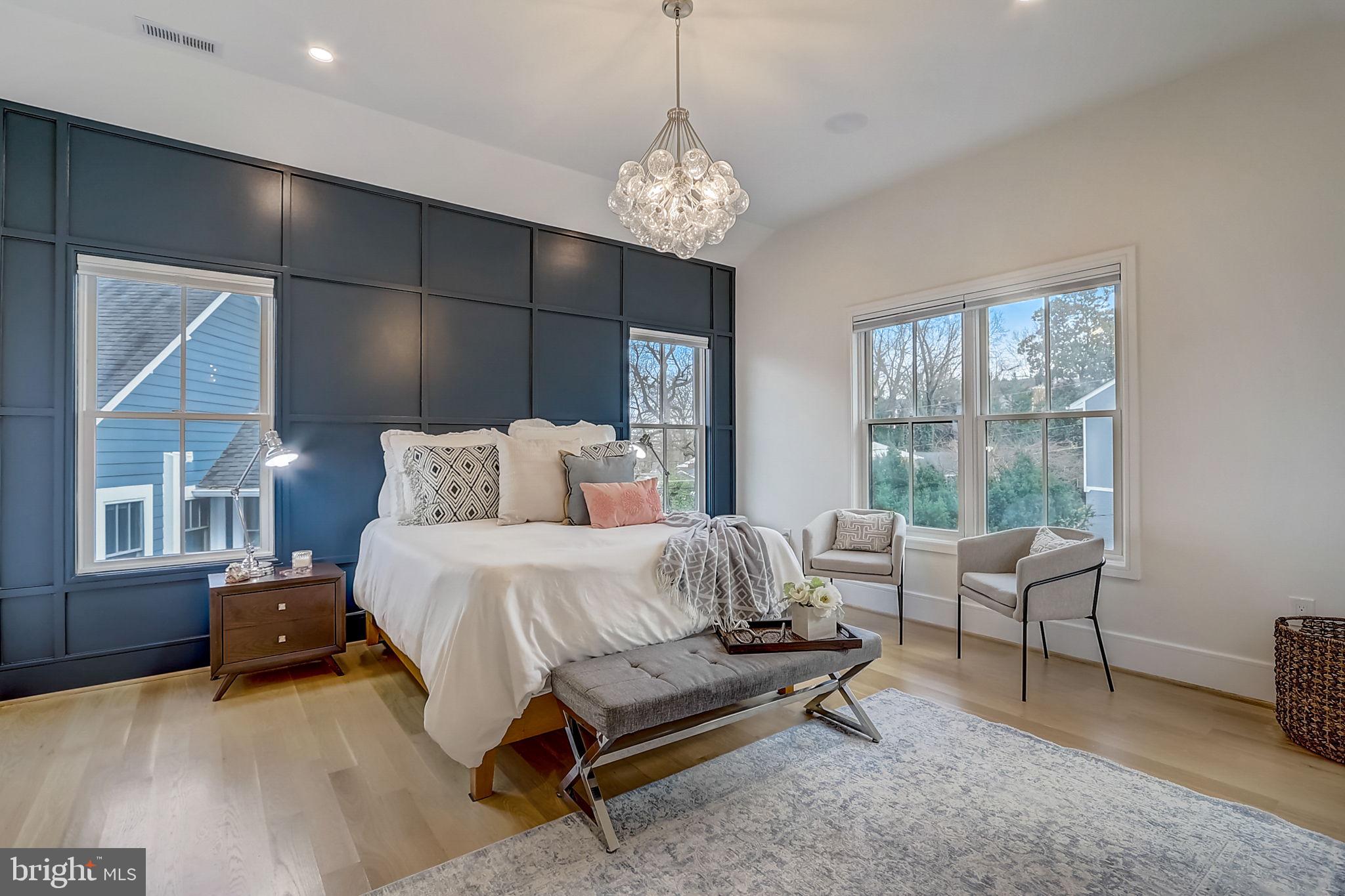 AURORA HILLS - Residential
