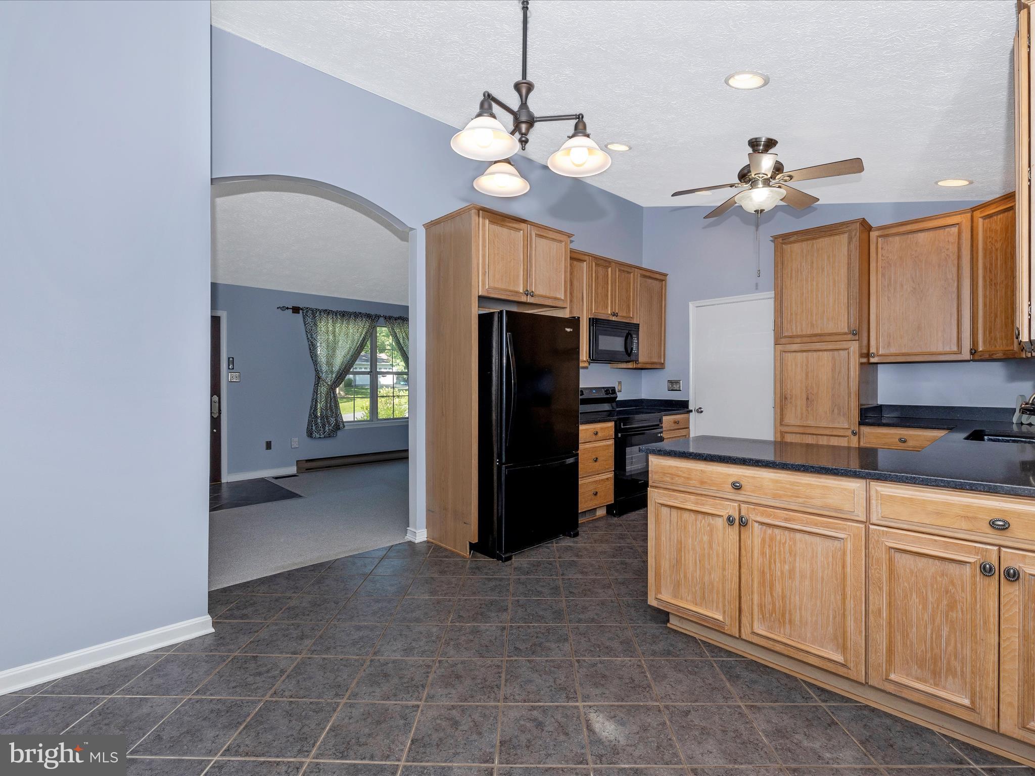 POTOMAC VILLAGE - Residential