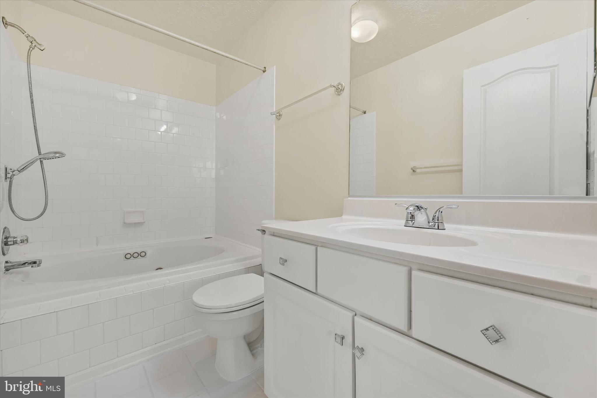 HOWARDS RIDGE - Residential