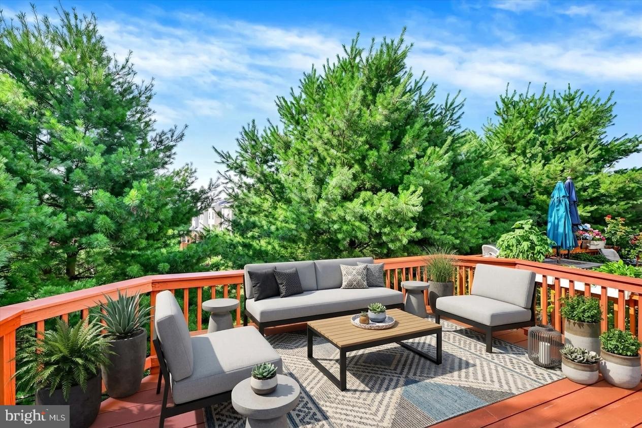 HOWARDS RIDGE - Residential