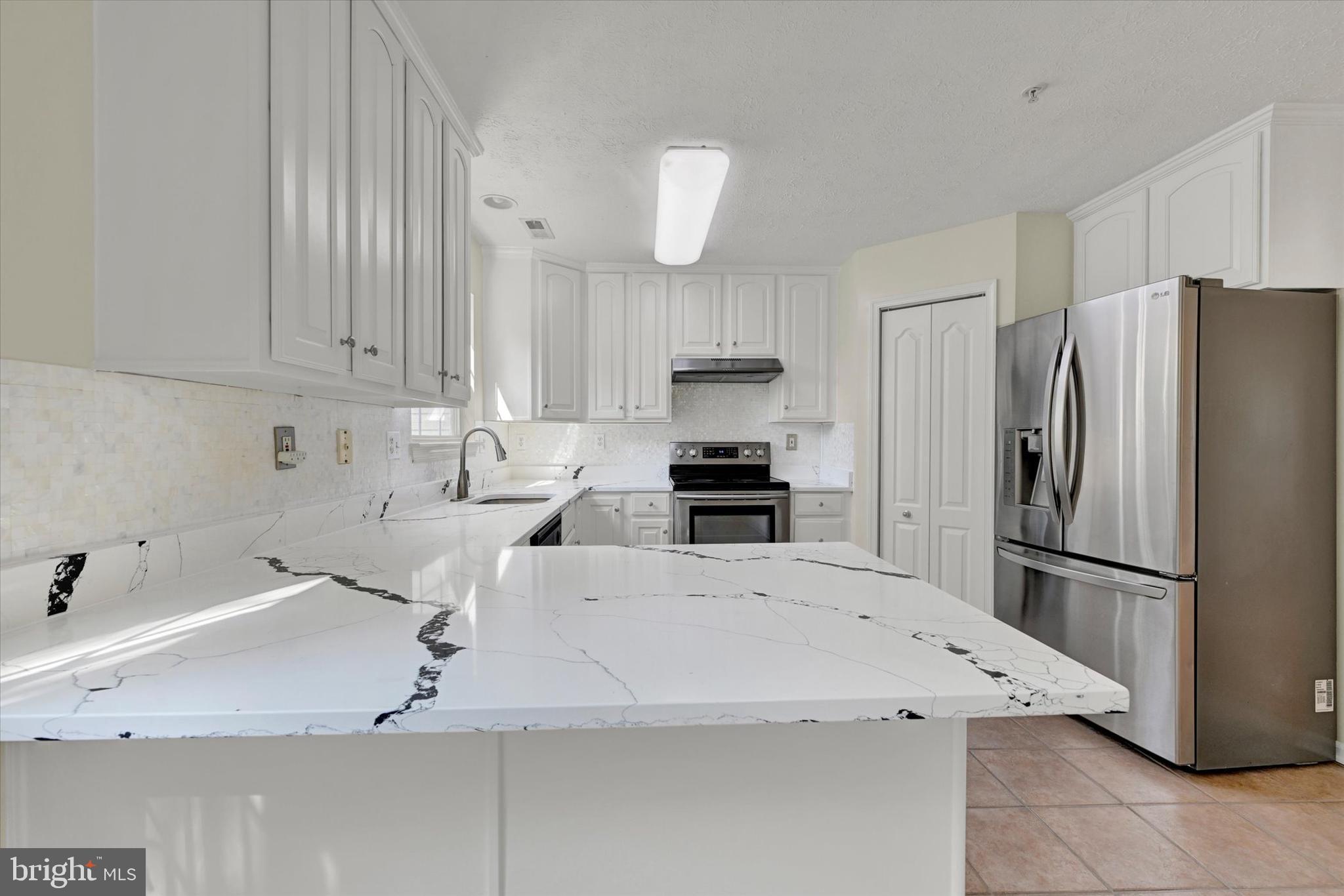 HOWARDS RIDGE - Residential