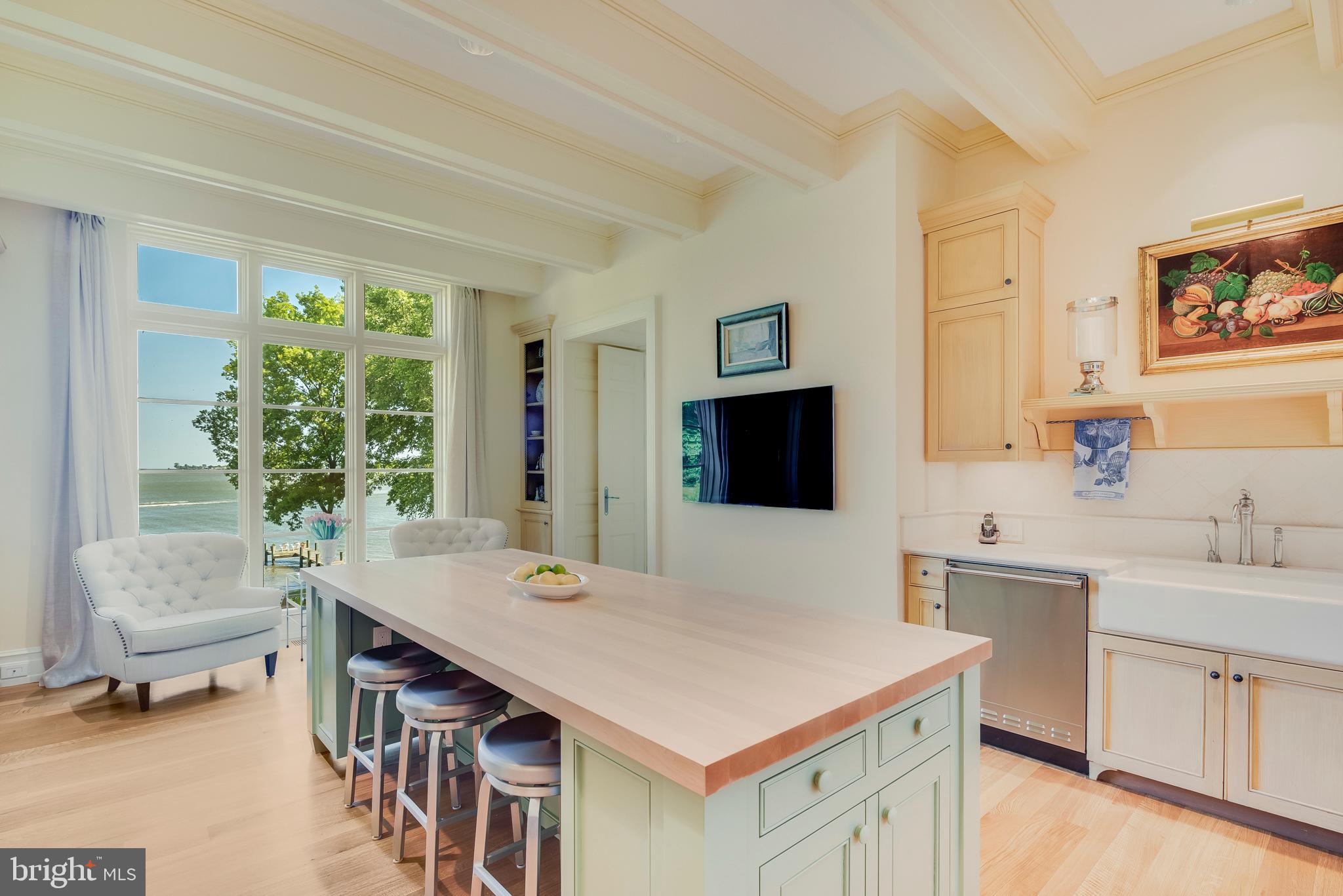 WIMBLEDON FARMS - Residential