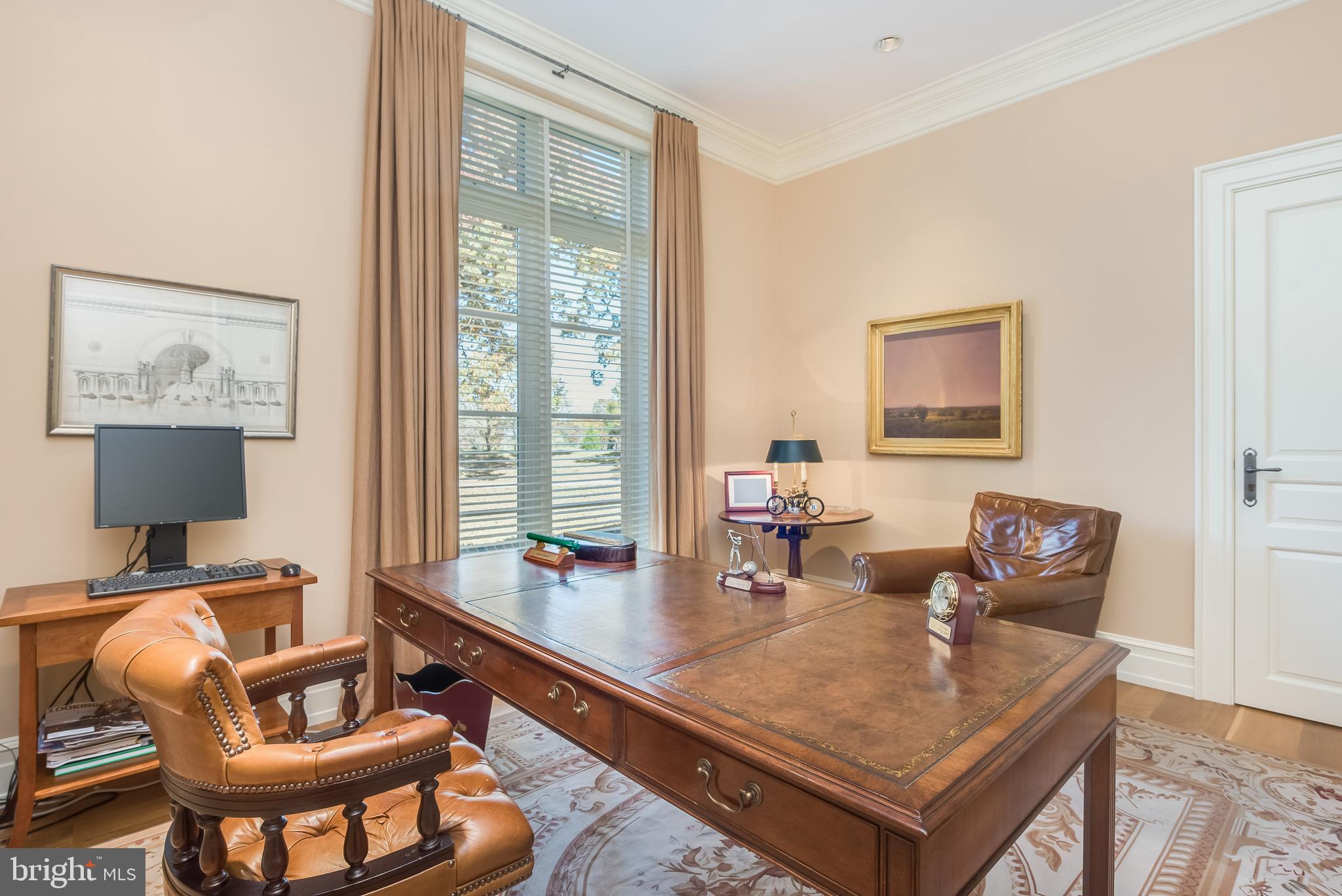 WIMBLEDON FARMS - Residential