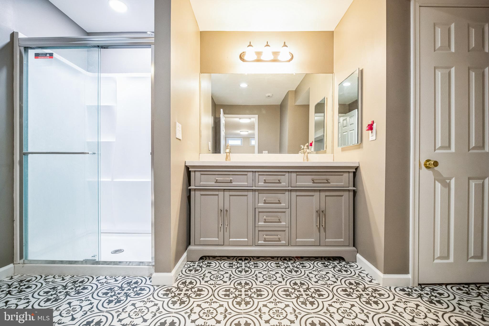 GREEN MEADOWS PHASE 3 - Residential