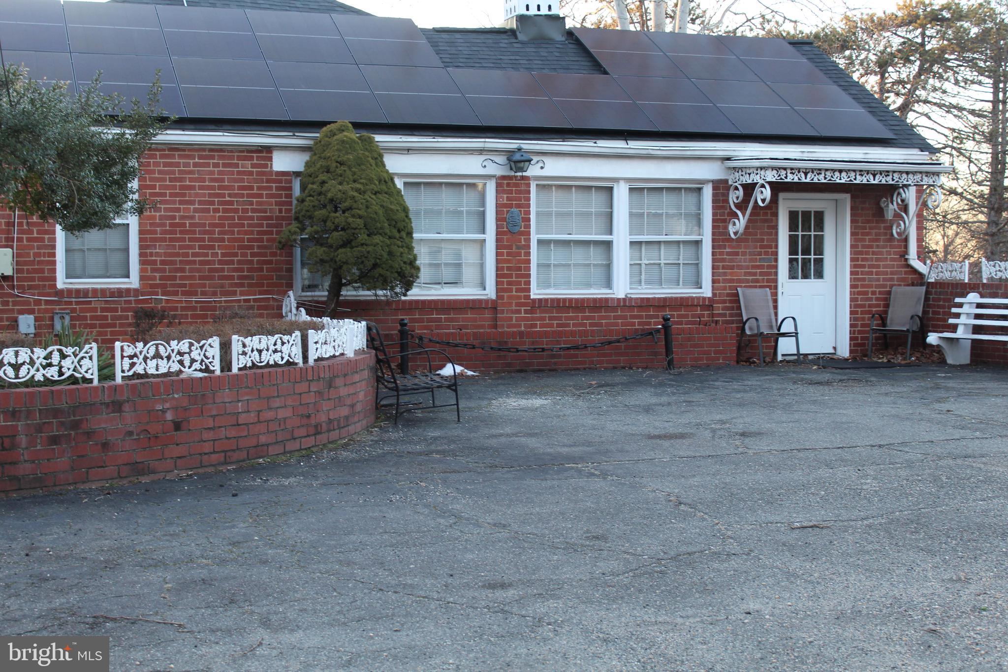OXON HILL - Residential