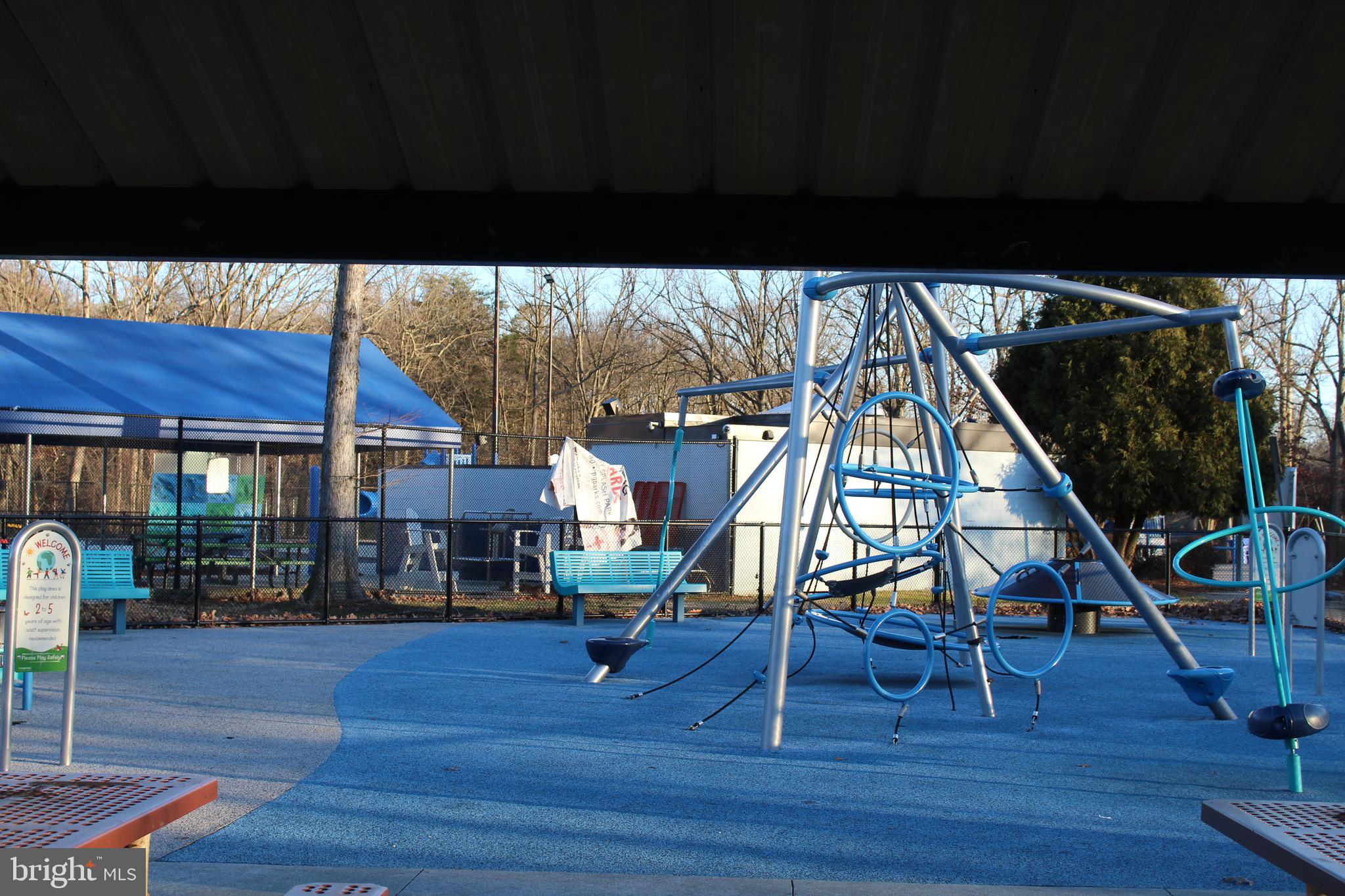 OXON HILL - Residential