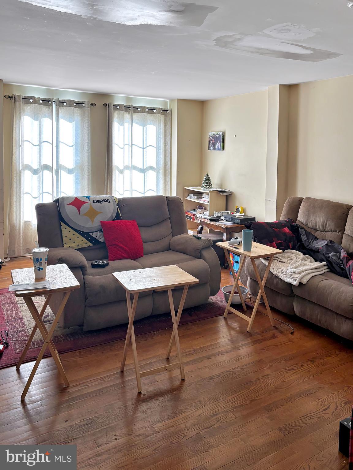 COLONY VILLAGE - Residential