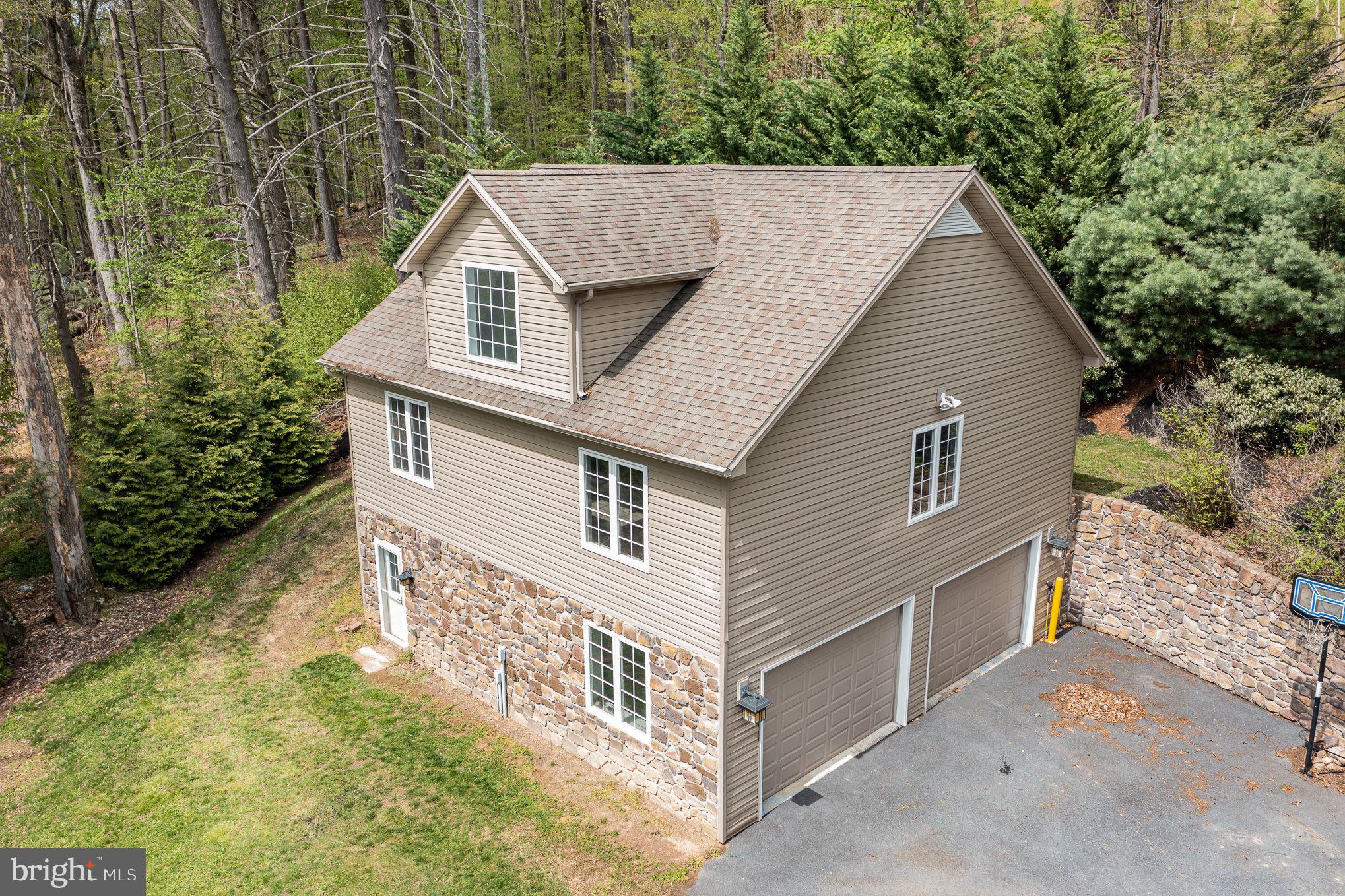 FISHING CREEK ESTATES - Residential
