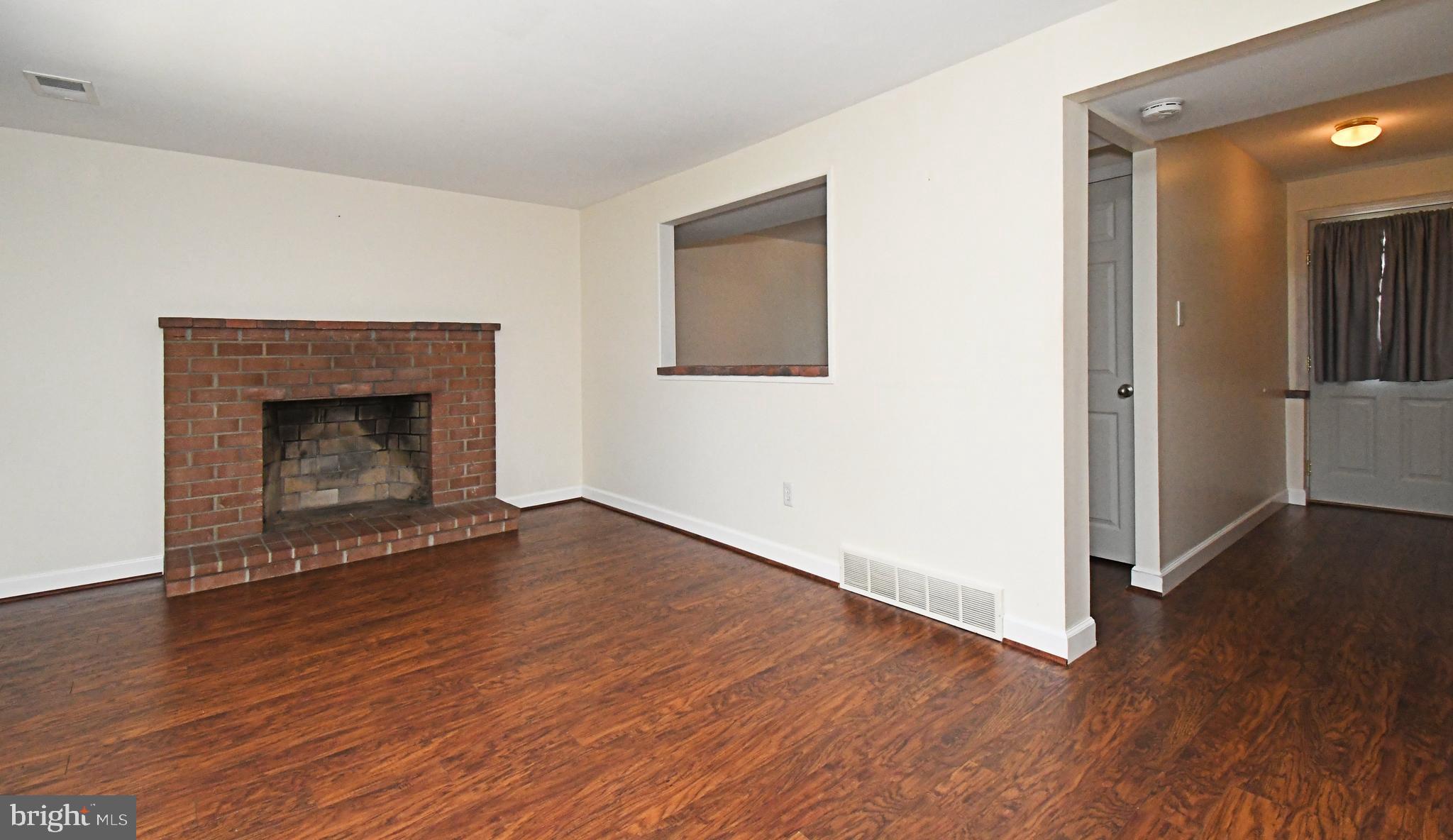 WILLOW MANOR FARMS - Residential