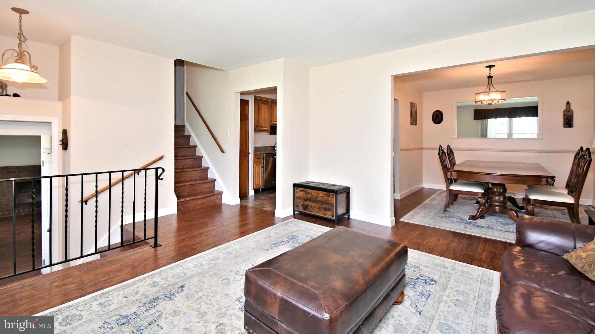 WILLOW MANOR FARMS - Residential