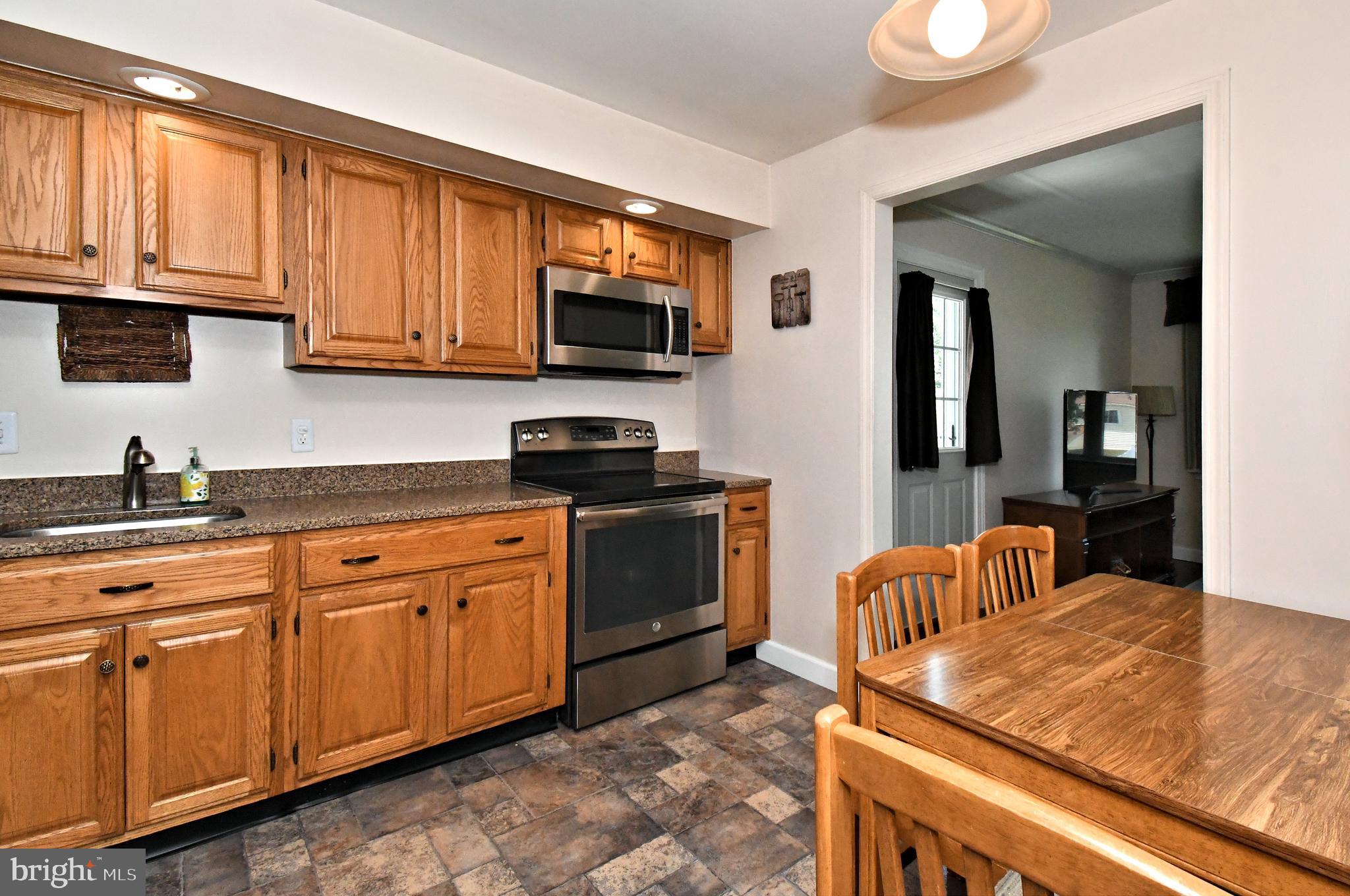 WILLOW MANOR FARMS - Residential