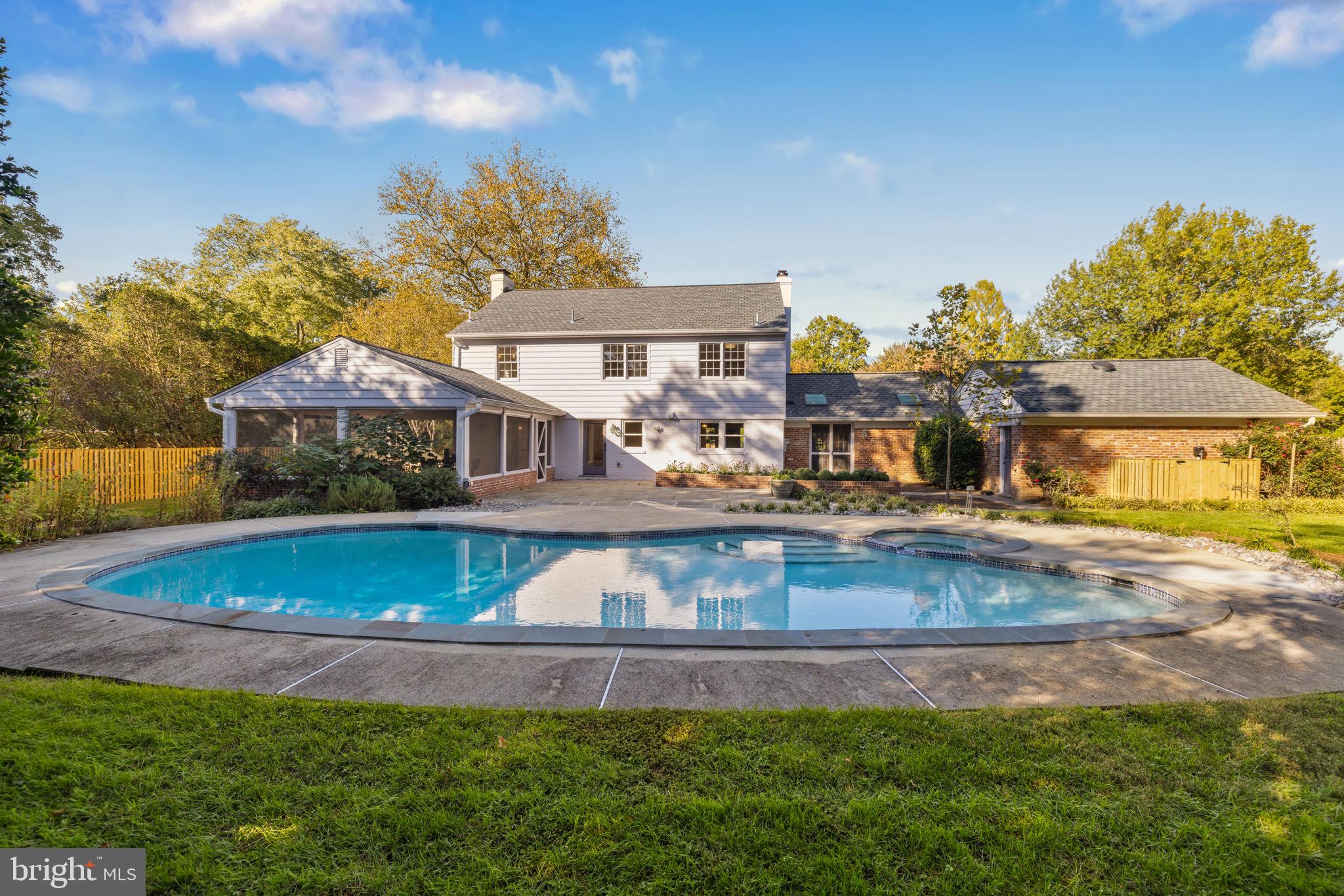 FT WILLIAMS PARK - Residential