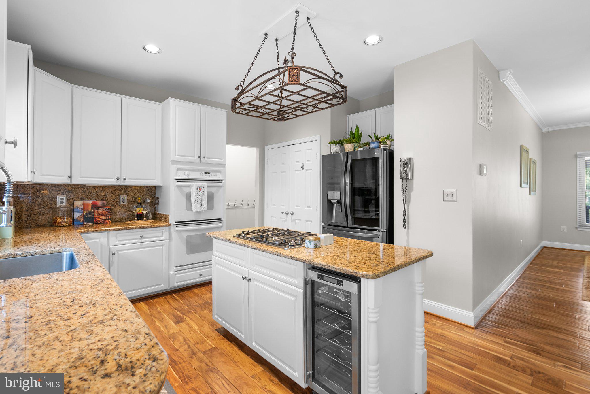 BARRINGTON OAKS - Residential