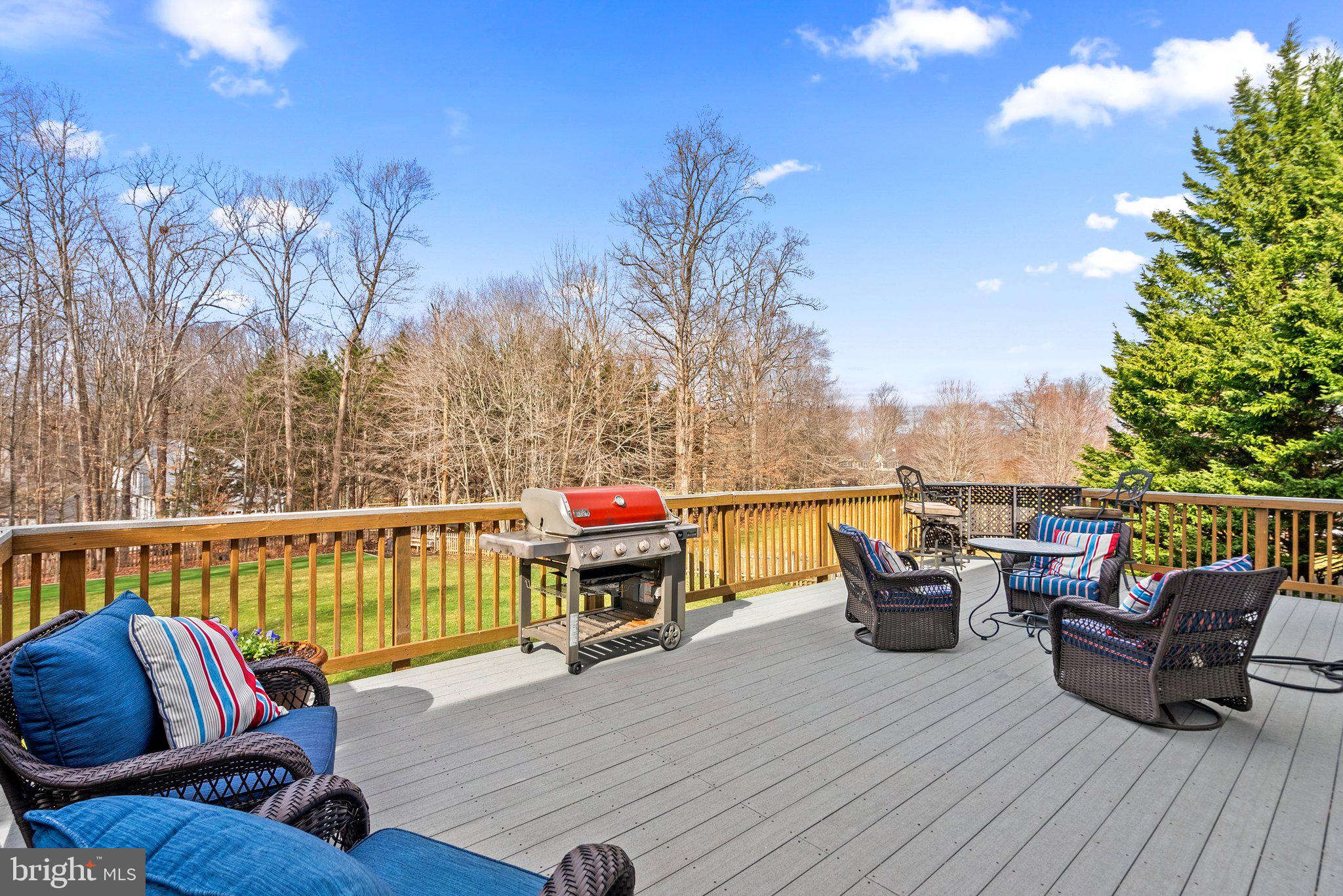 BARRINGTON OAKS - Residential