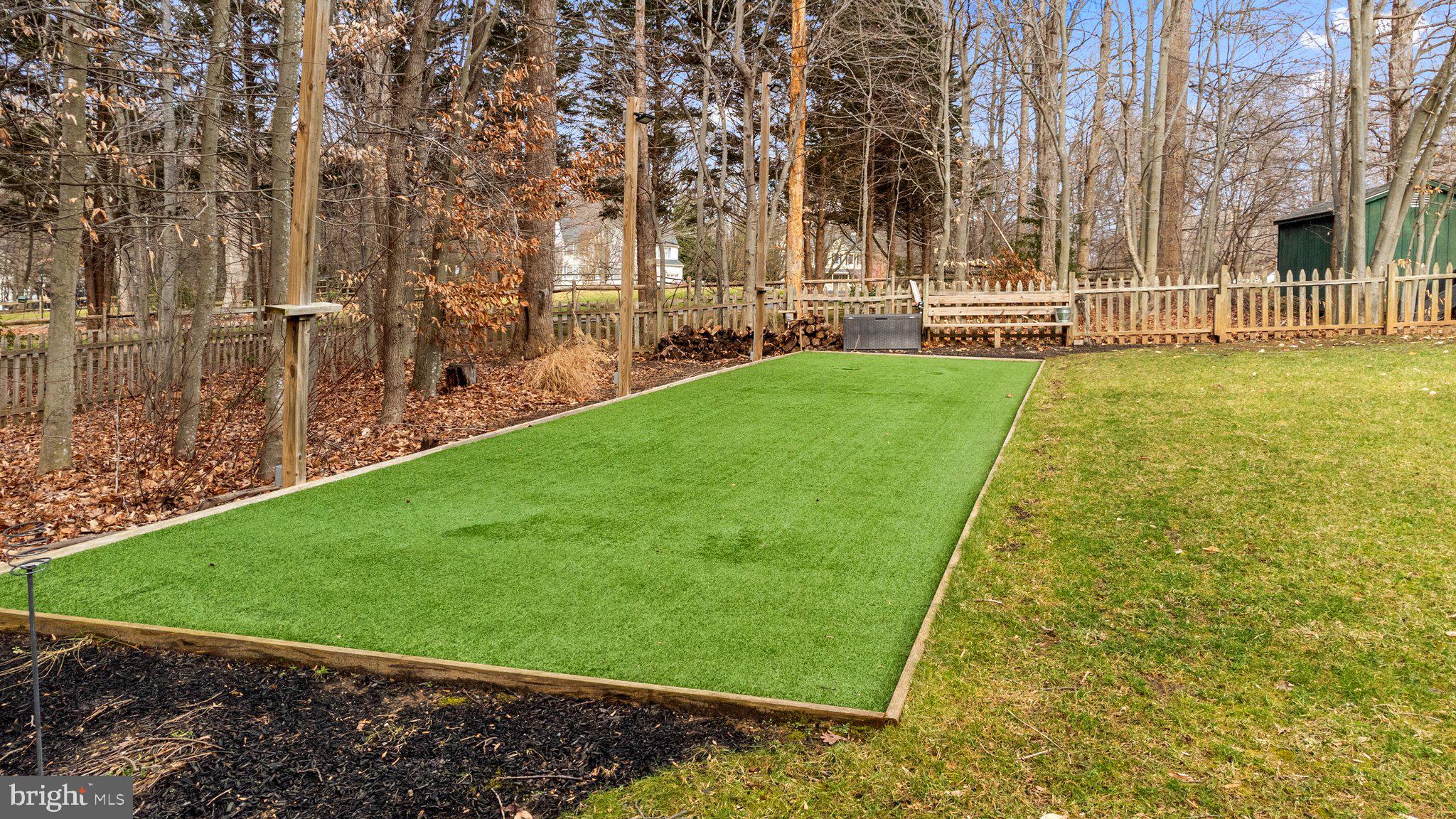 BARRINGTON OAKS - Residential