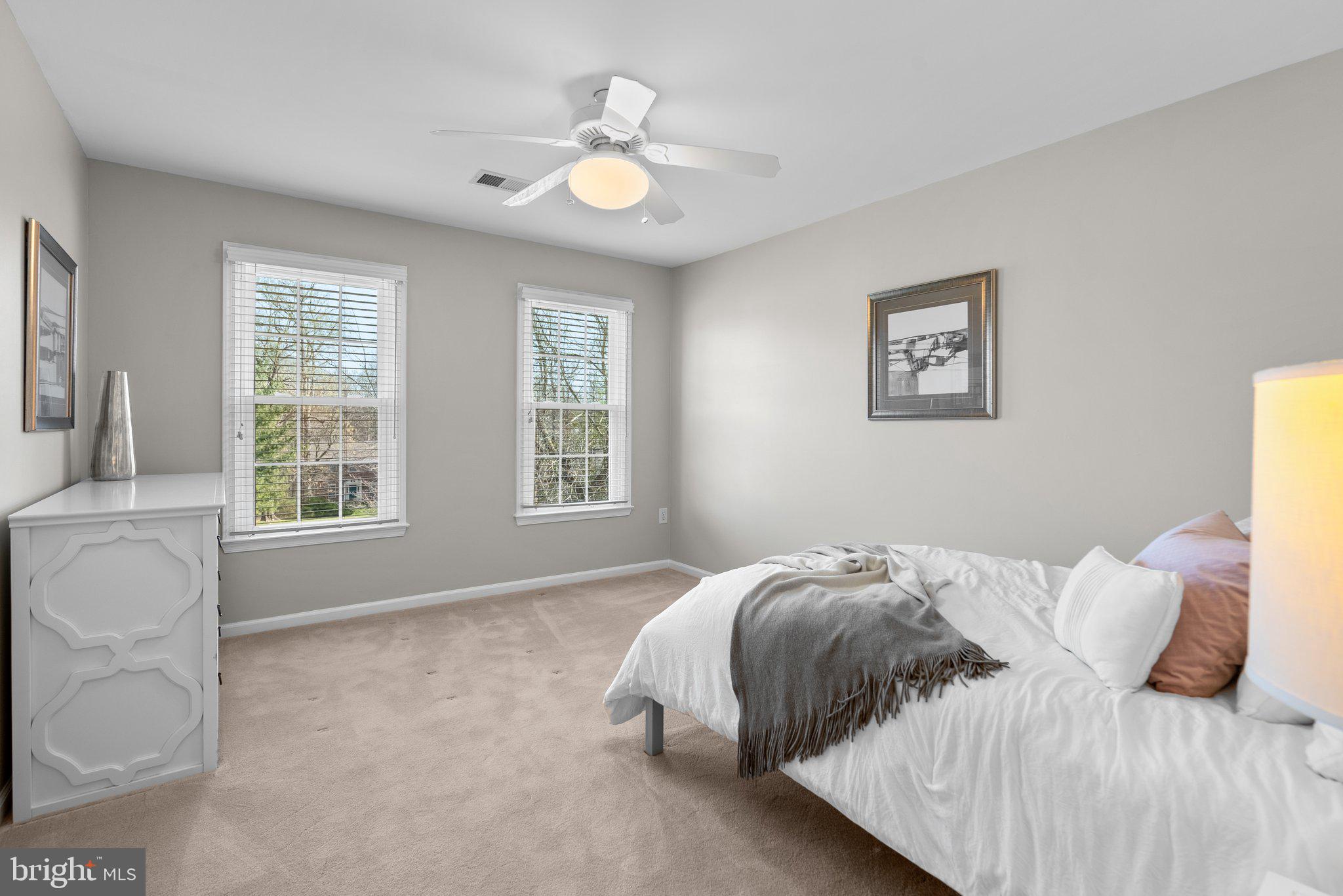 BARRINGTON OAKS - Residential