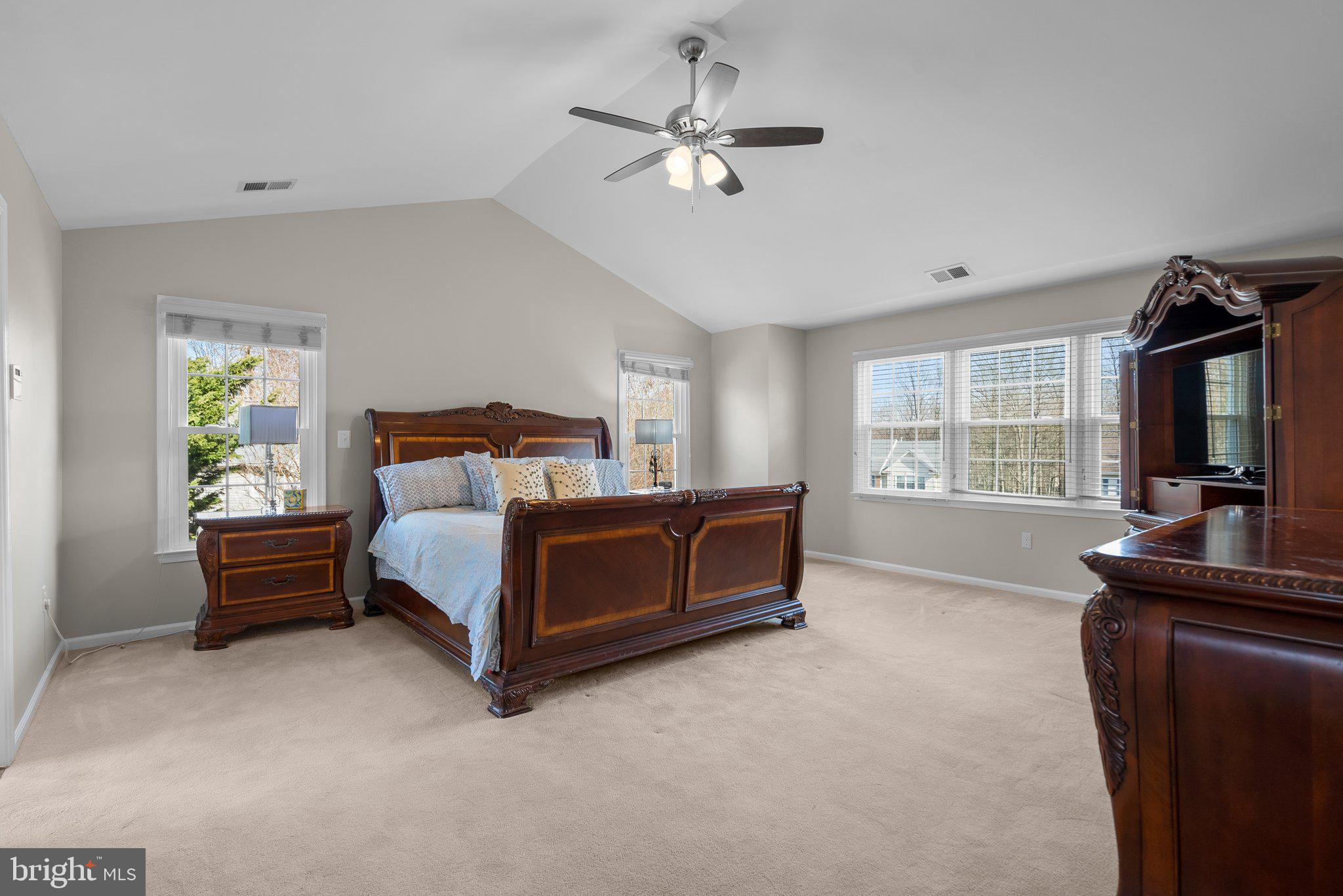 BARRINGTON OAKS - Residential