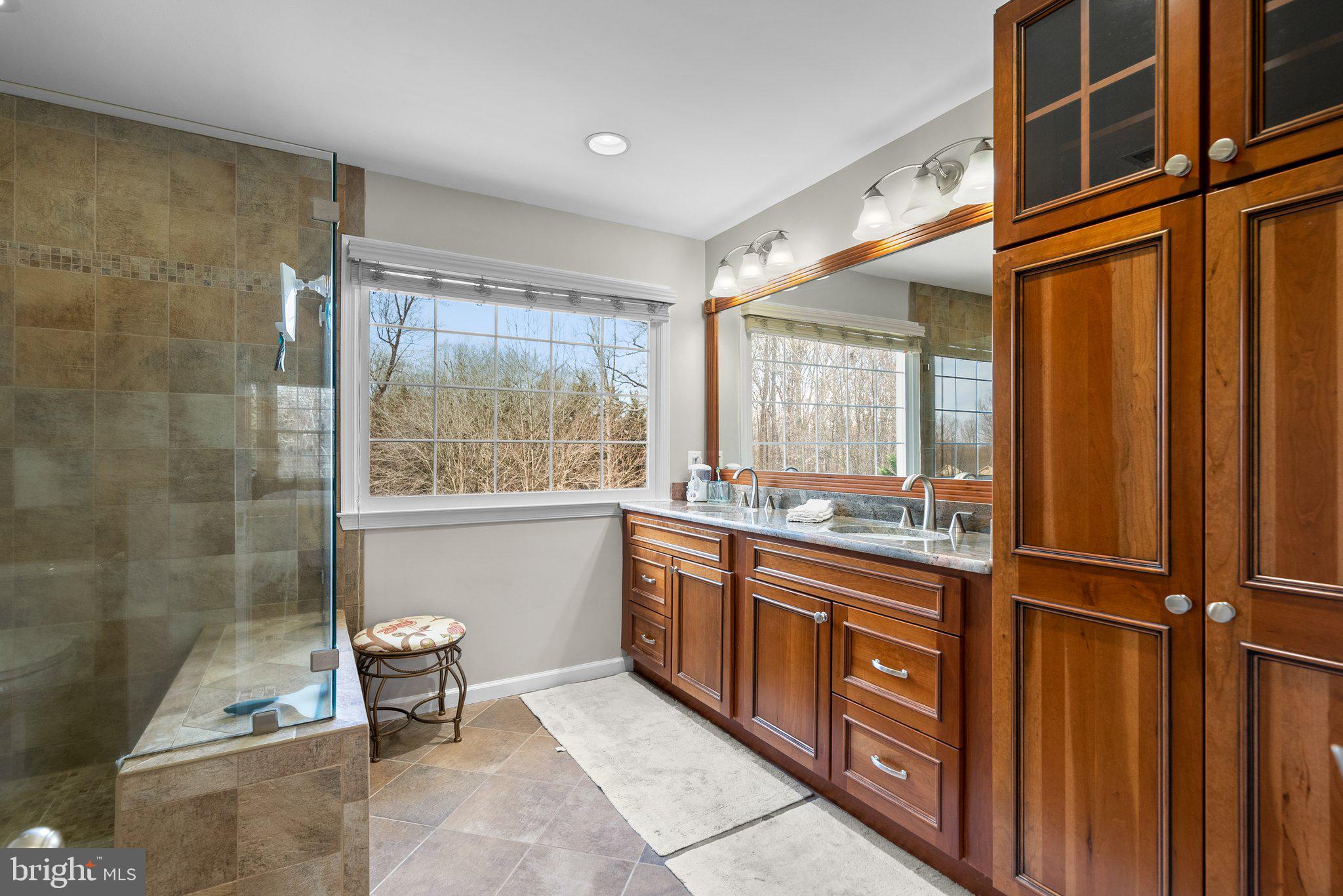 BARRINGTON OAKS - Residential