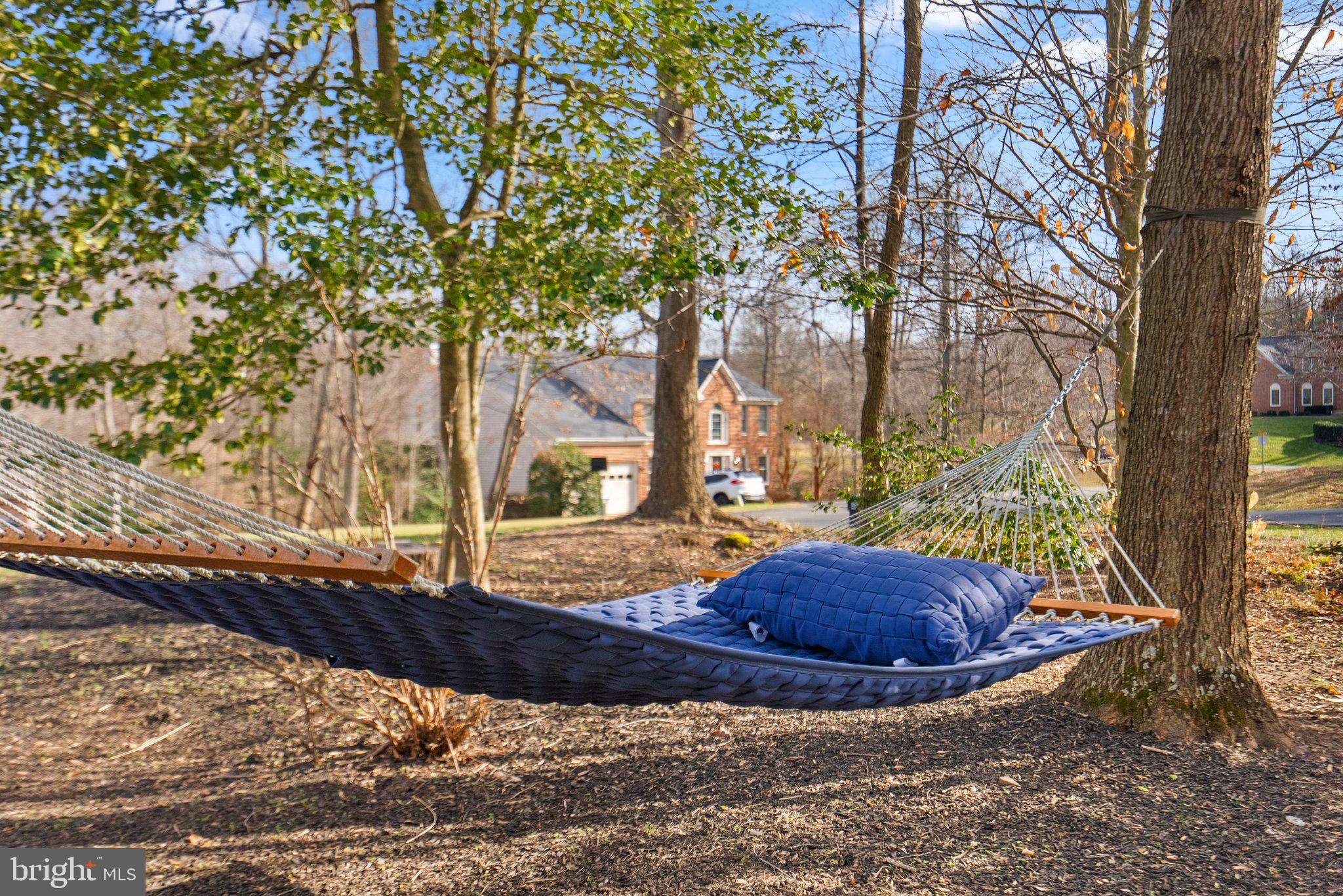 BARRINGTON OAKS - Residential