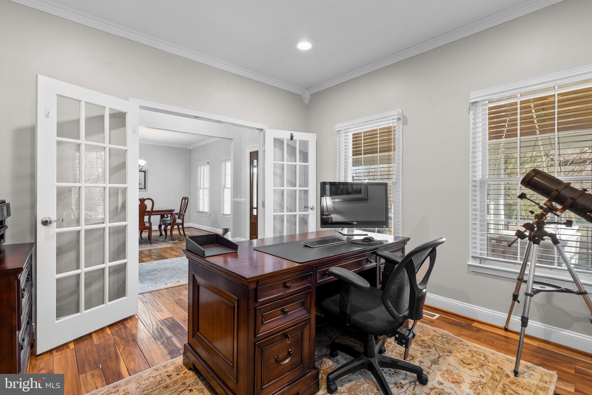 BARRINGTON OAKS - Residential