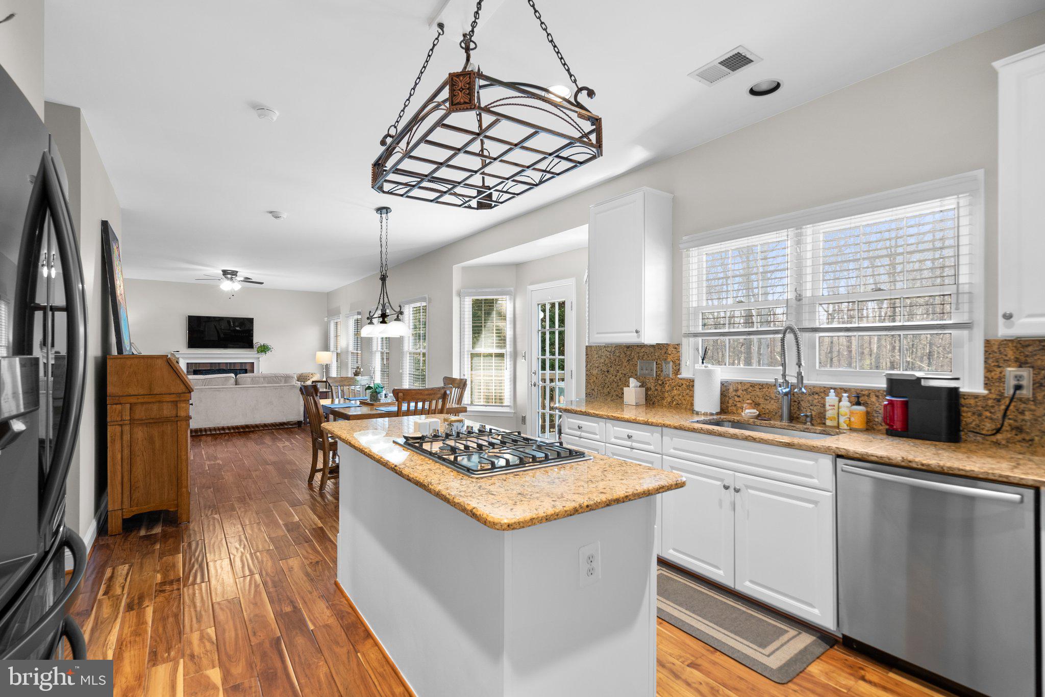 BARRINGTON OAKS - Residential