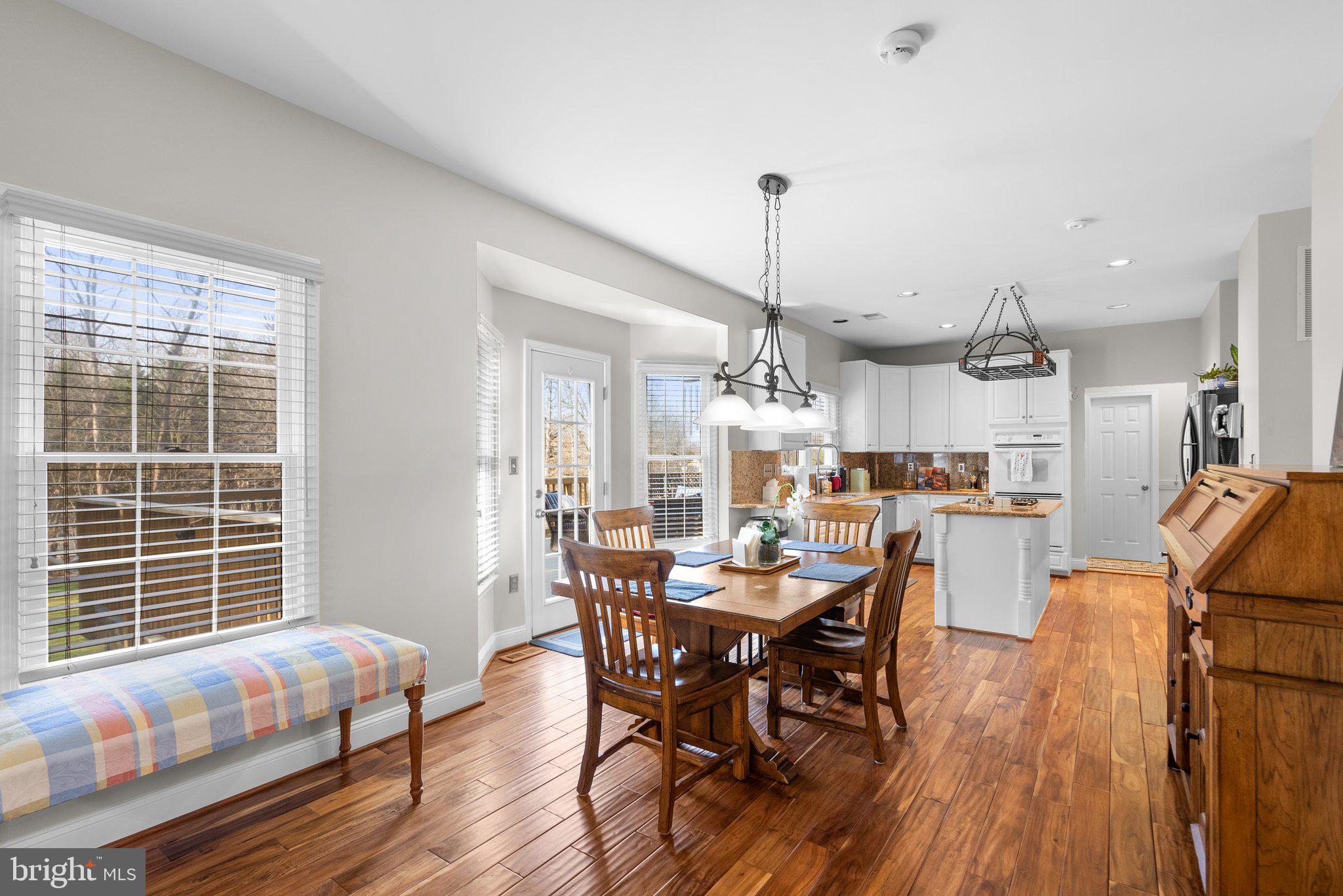 BARRINGTON OAKS - Residential