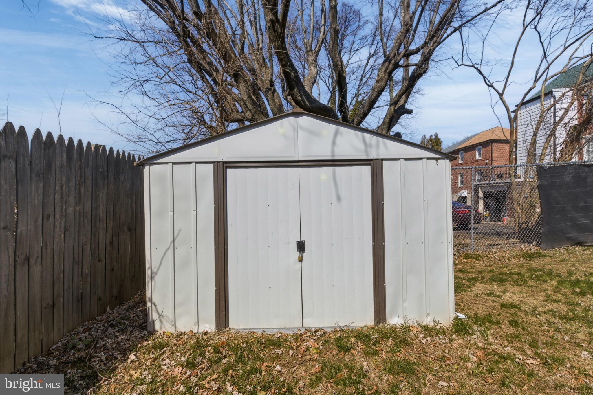 WALTHERSON - Residential