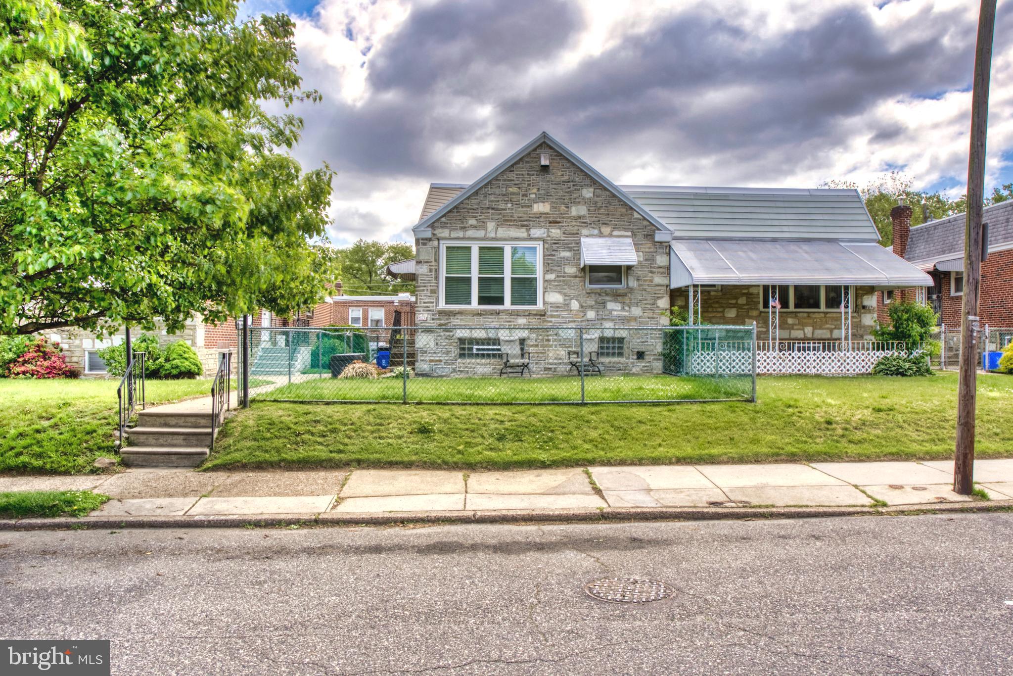 LEXINGTON PARK - Residential