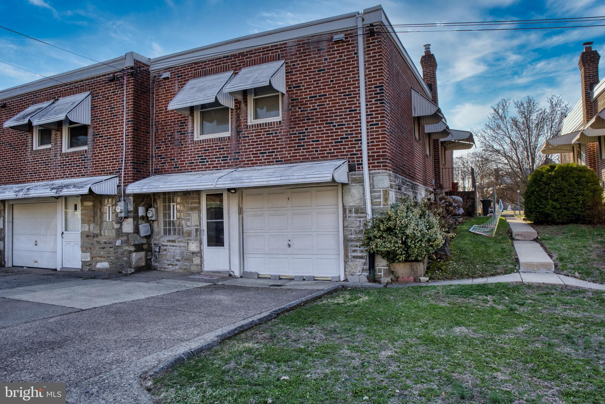 LEXINGTON PARK - Residential