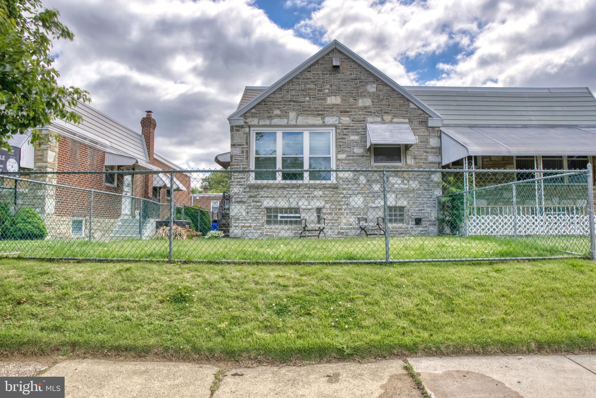LEXINGTON PARK - Residential