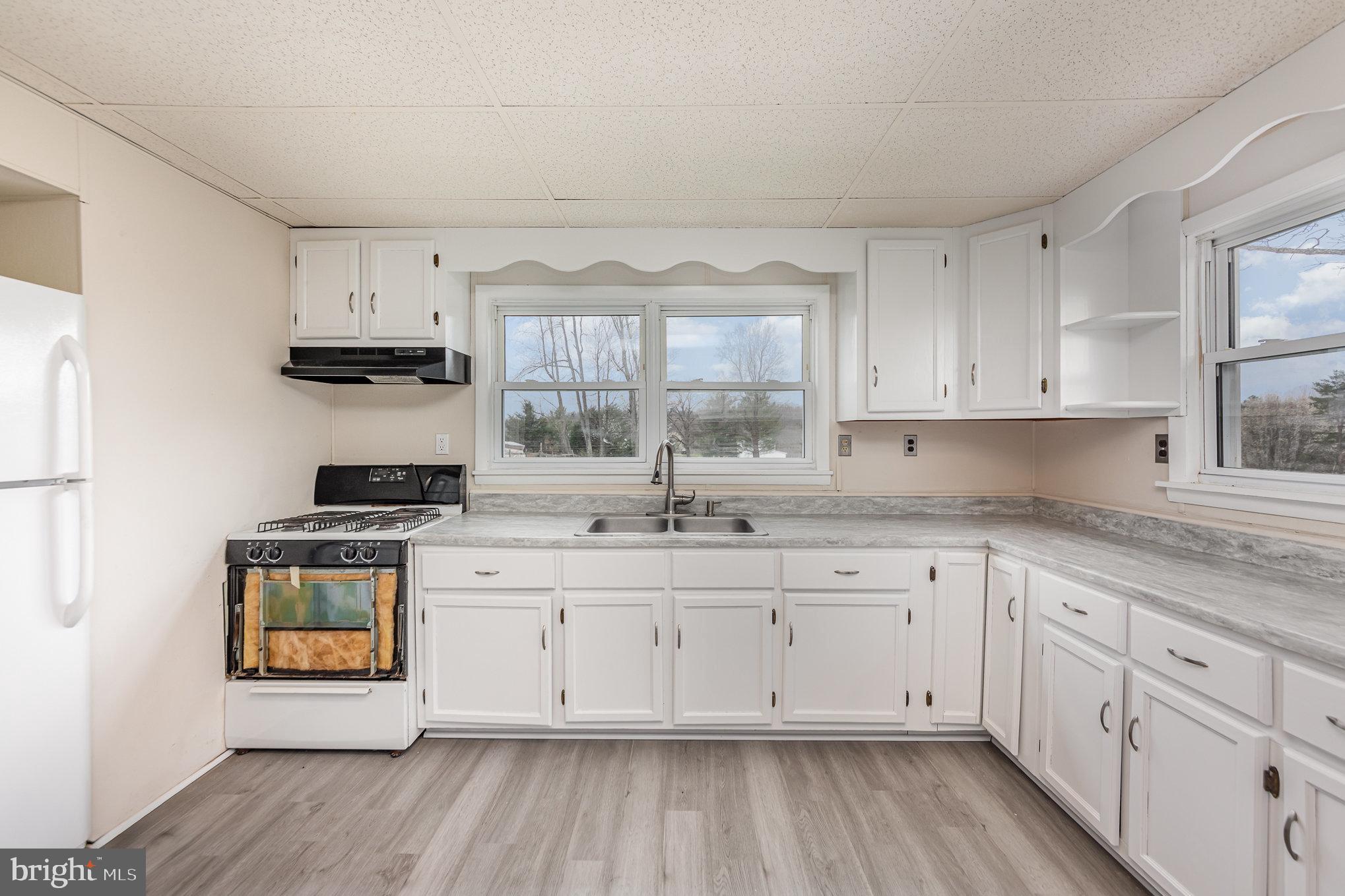 ORANGE - Residential Lease