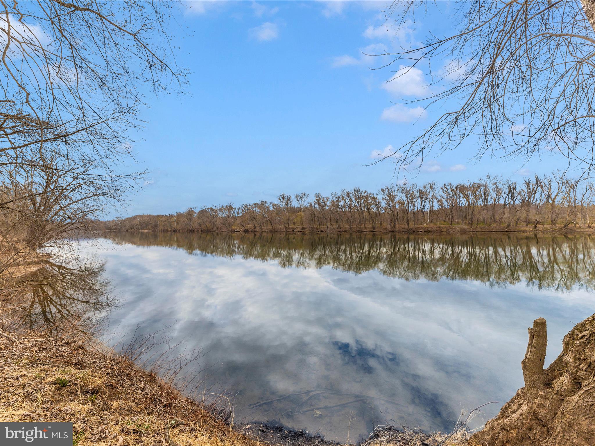 KINGSBROOKE ON THE POTOMAC - Residential