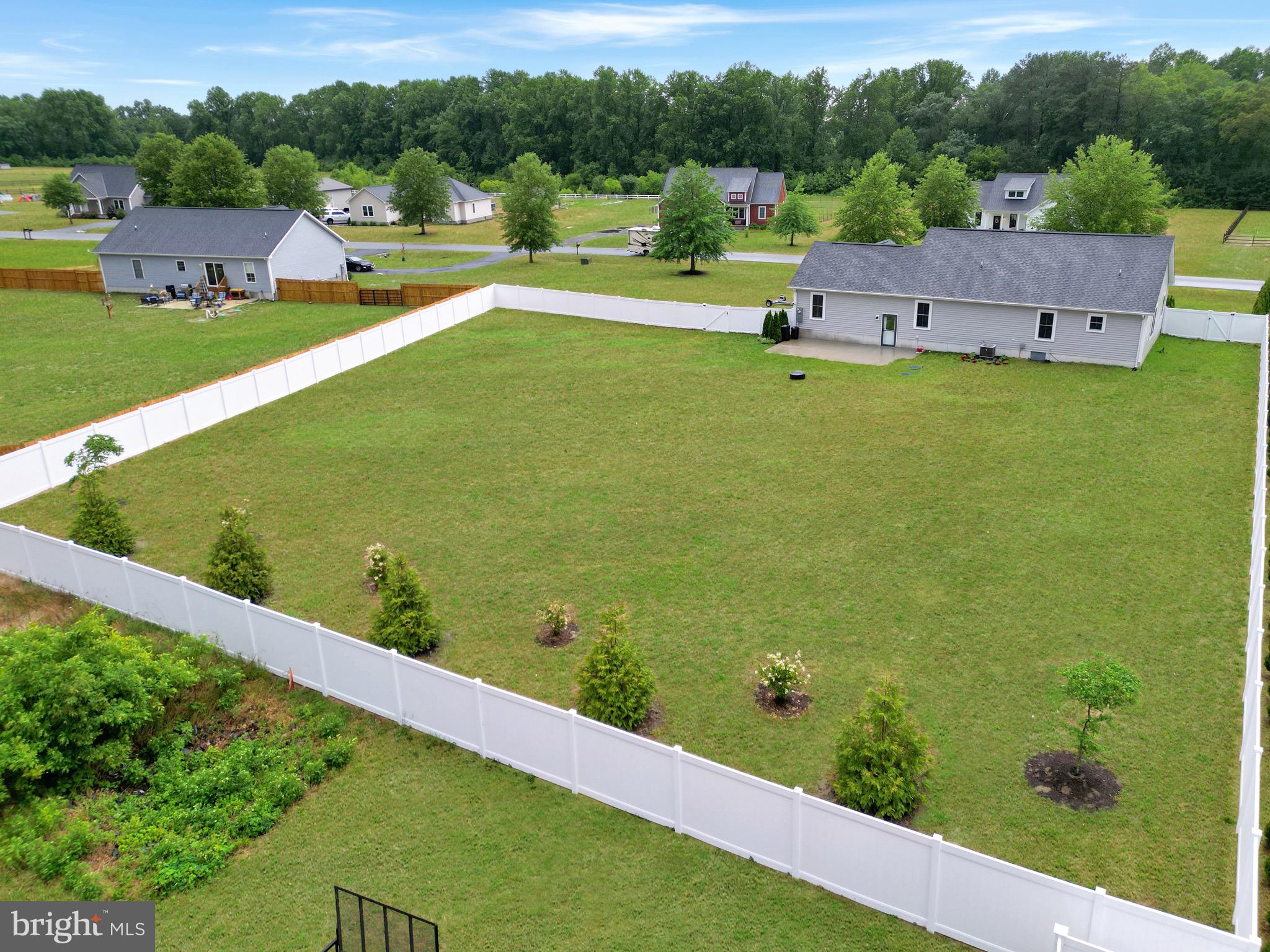 LORDS CROSSING - Residential