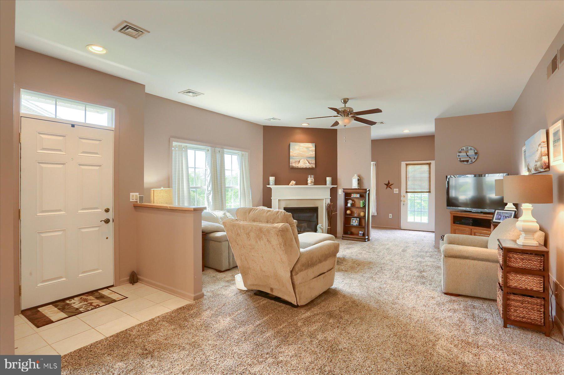 LEHMAN'S CROSSING - Residential