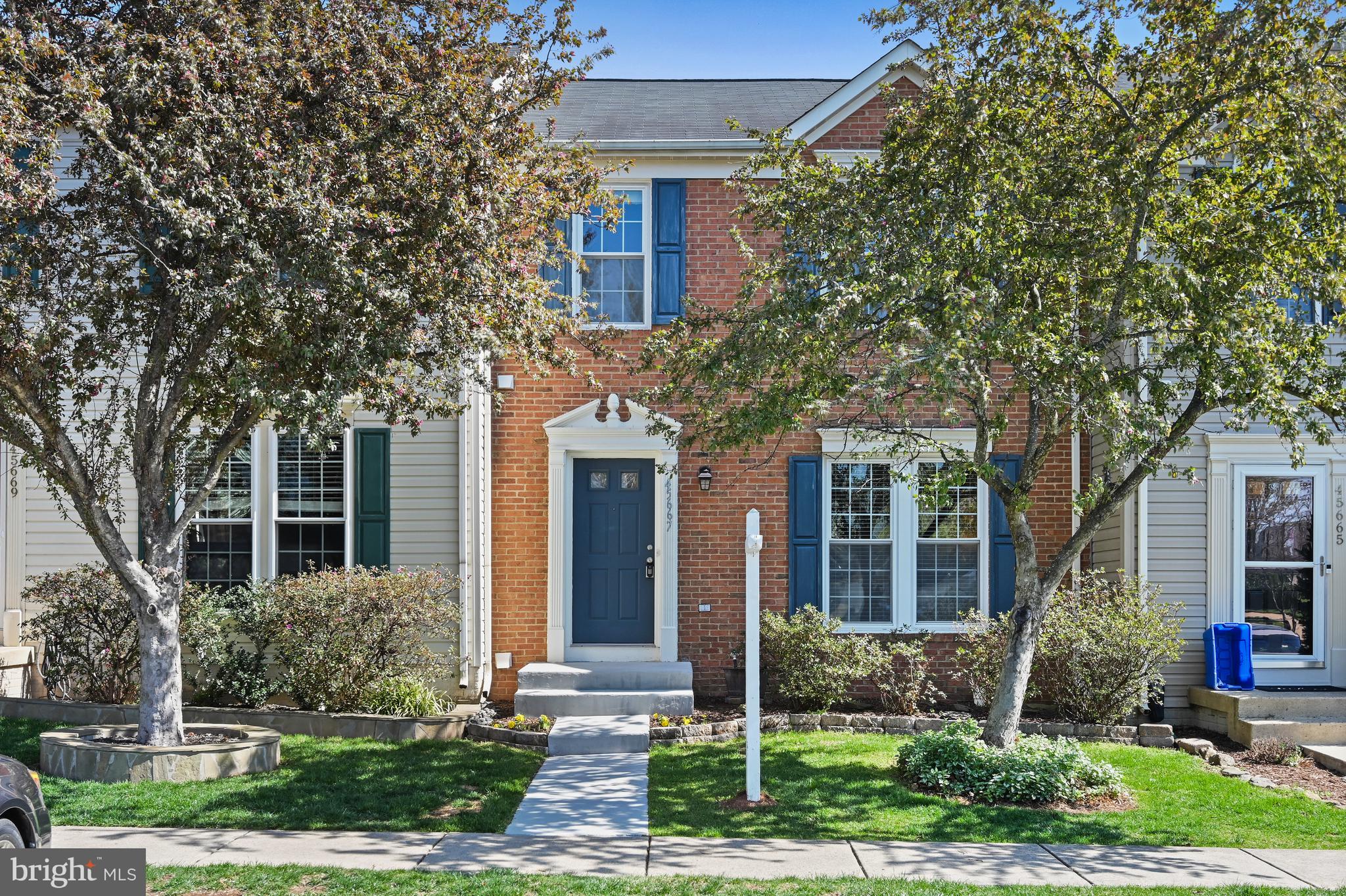 **OFFERS DUE 9AM Monday 5-May**  Stunning Townhome in Prime Sterling Location! Your new 3-bed, 3.5-bath home has been beautifully updated, offering modern upgrades, generous living spaces, and an unbeatable location. Turn-key and move-in ready with fresh paint, hardwood floors (2023), and a fully renovated kitchen (2018) featuring stainless steel appliances, pantry, and a stylish wine/coffee bar. Enjoy seamless indoor-outdoor living with a deck off the kitchen, perfect for dining while enjoying the private backyard backing to trees. The walk-out lower level offers a full bath and flexible space ideal for guests, multi-generational living, or a home office. Key Features: Bright and open layout with hardwood floors throughout the main level Gourmet kitchen with updated cabinets, stainless steel appliances (new fridge, microwave, and range in 2022), island, and table space Primary suite retreat featuring a spacious bedroom, large walk-in closet, and ensuite bath with dual vanity, soaking tub, and separate shower Lower level bonus space with a large rec room, full bath, level walk-out access, and laundry/storage area Energy-efficient upgrades including solar panels (2023), HVAC (2018), roof (2016), water heater (2015), and ducts/vents cleaned (2023) Two assigned parking spaces plus plenty of guest parking Neighborhood amenities include an outdoor pool, tennis/pickleball courts, playground, and clubhouse Prime Location: 4.8 miles to Dulles International Airport 1.0 mile to Route 28 | 1.7 miles to Route 7 0.6 miles to Claude Moore Park and Rec Center 1.7 miles to Costco, plus tons of shopping, dining, and entertainment within 2 miles A home that offers comfort, convenience, and community don't miss this opportunity!