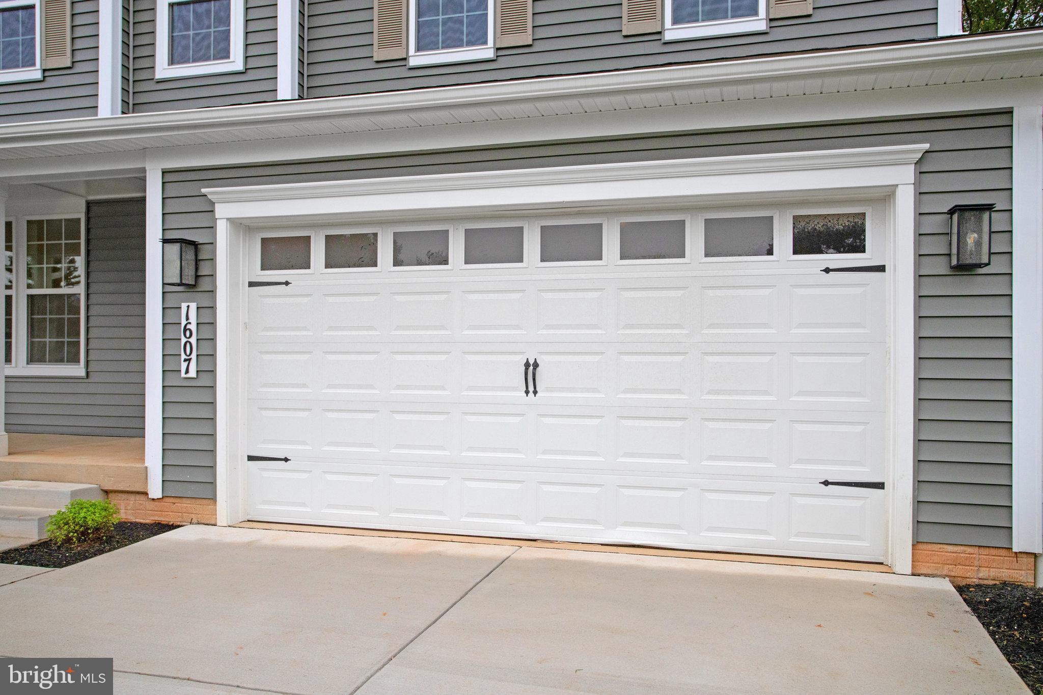 ROBERTS CROSSING - Residential