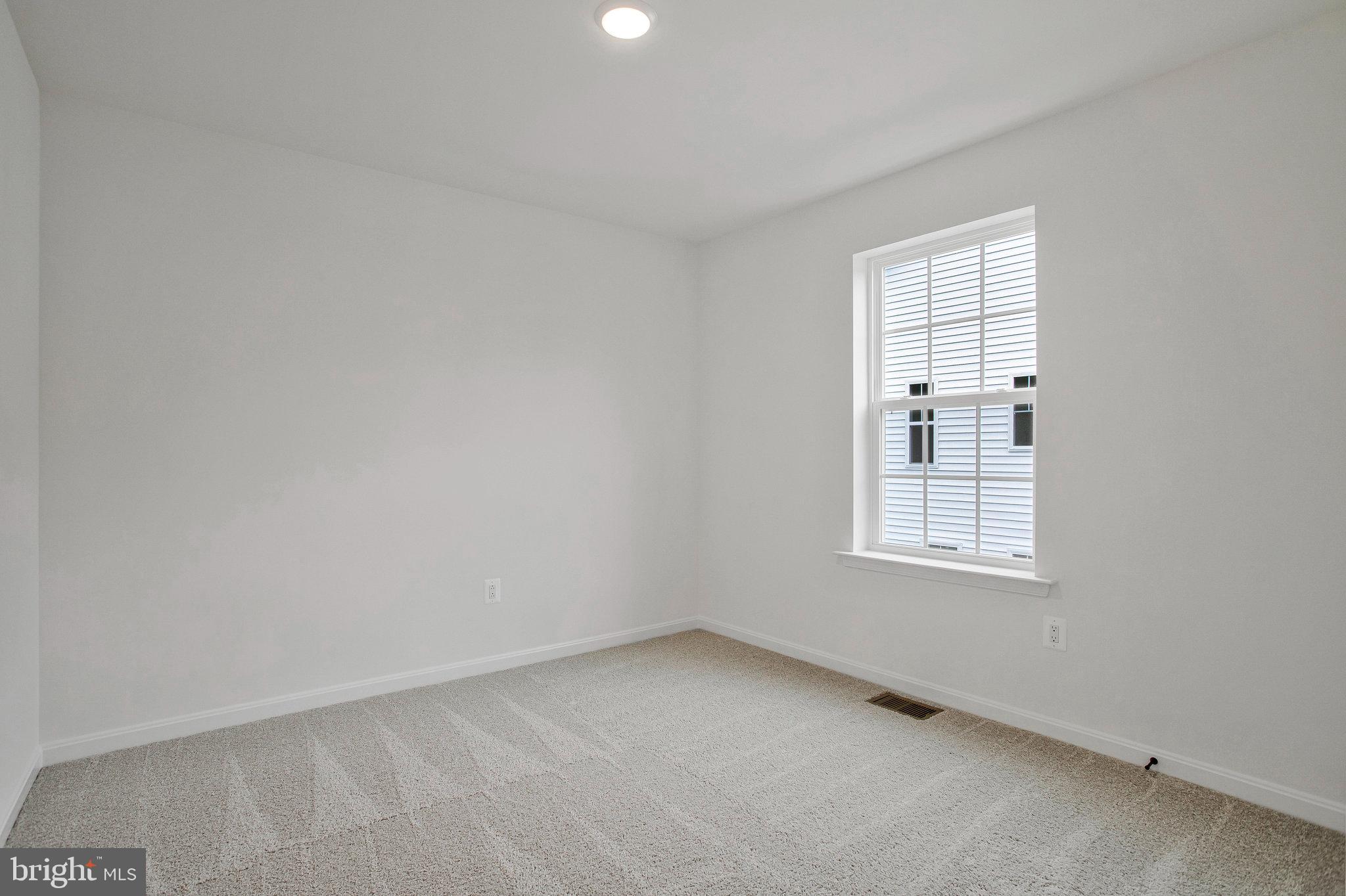 ROBERTS CROSSING - Residential