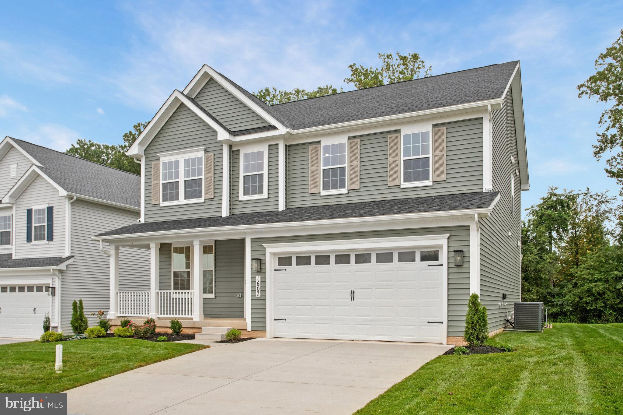 ROBERTS CROSSING - Residential