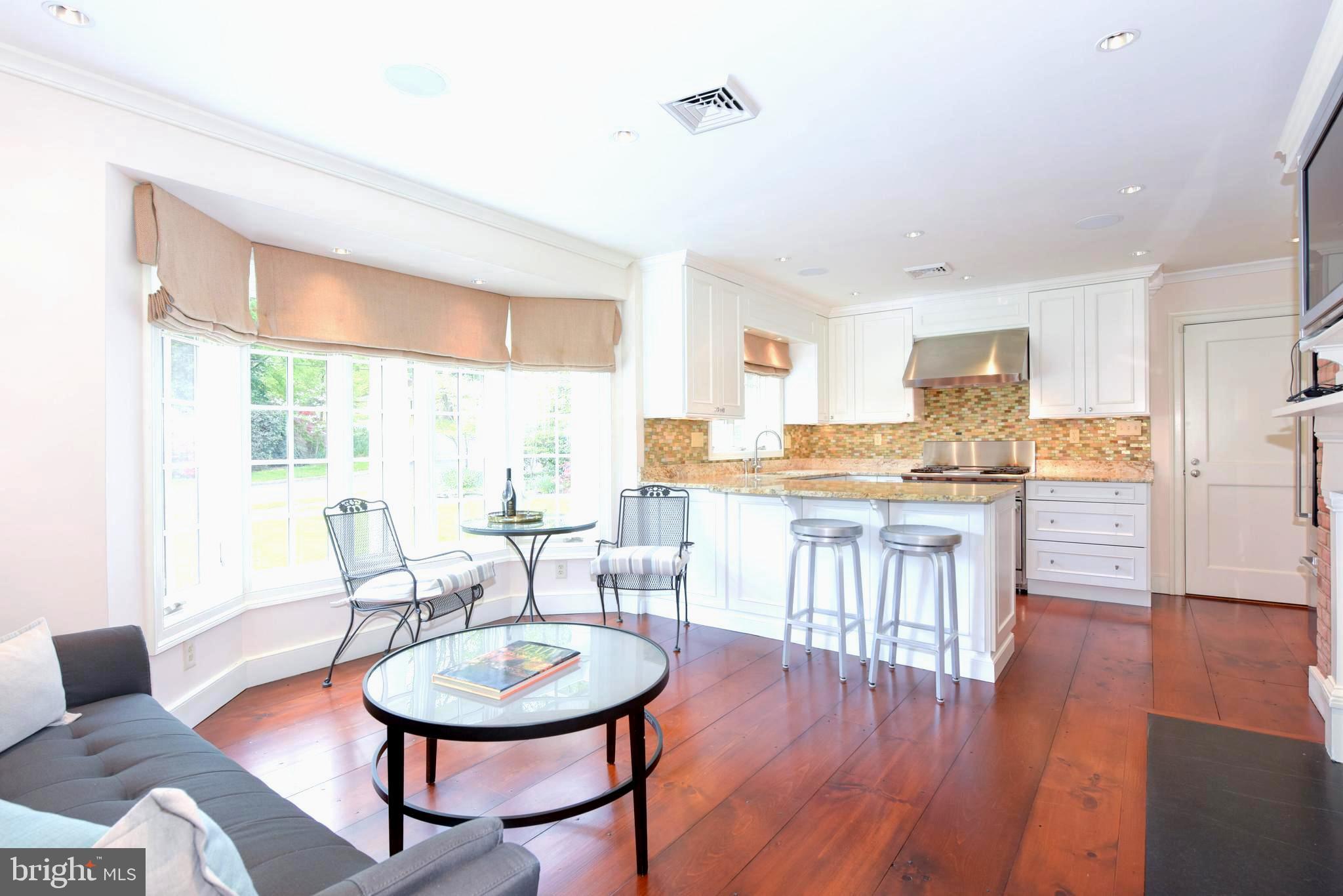 CHESTERBROOK WOODS - Residential
