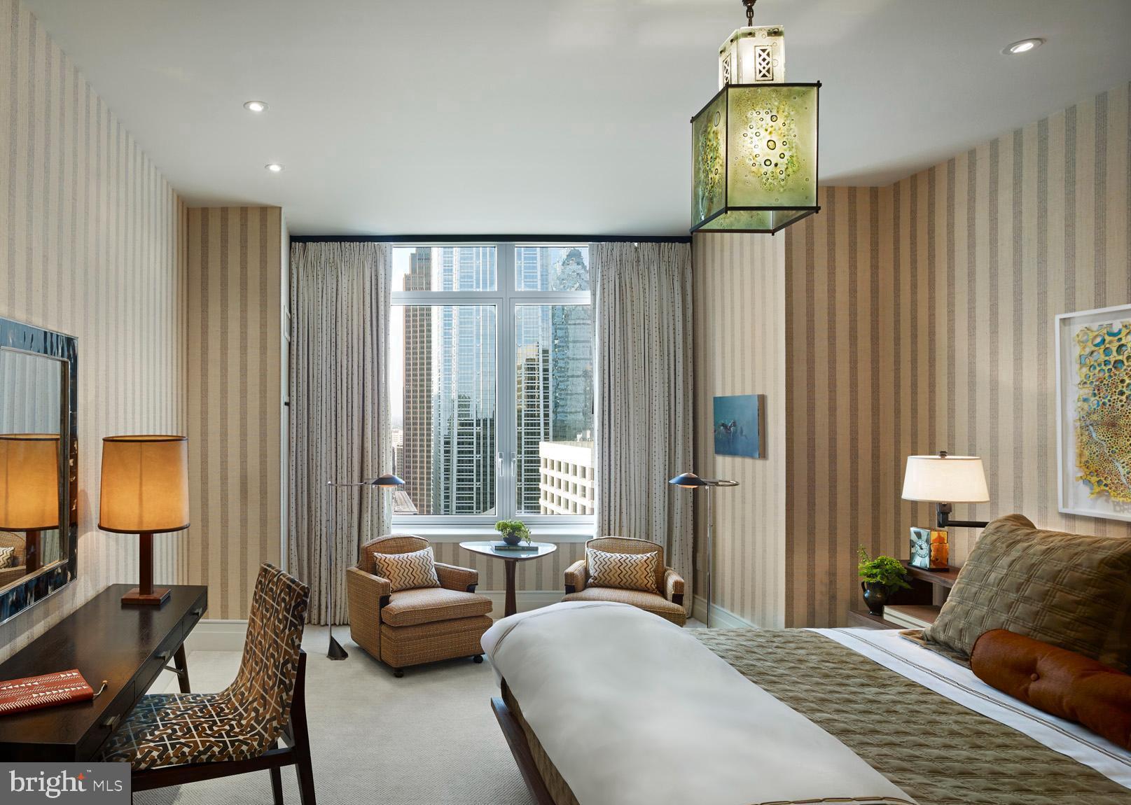 RITTENHOUSE SQUARE - Residential