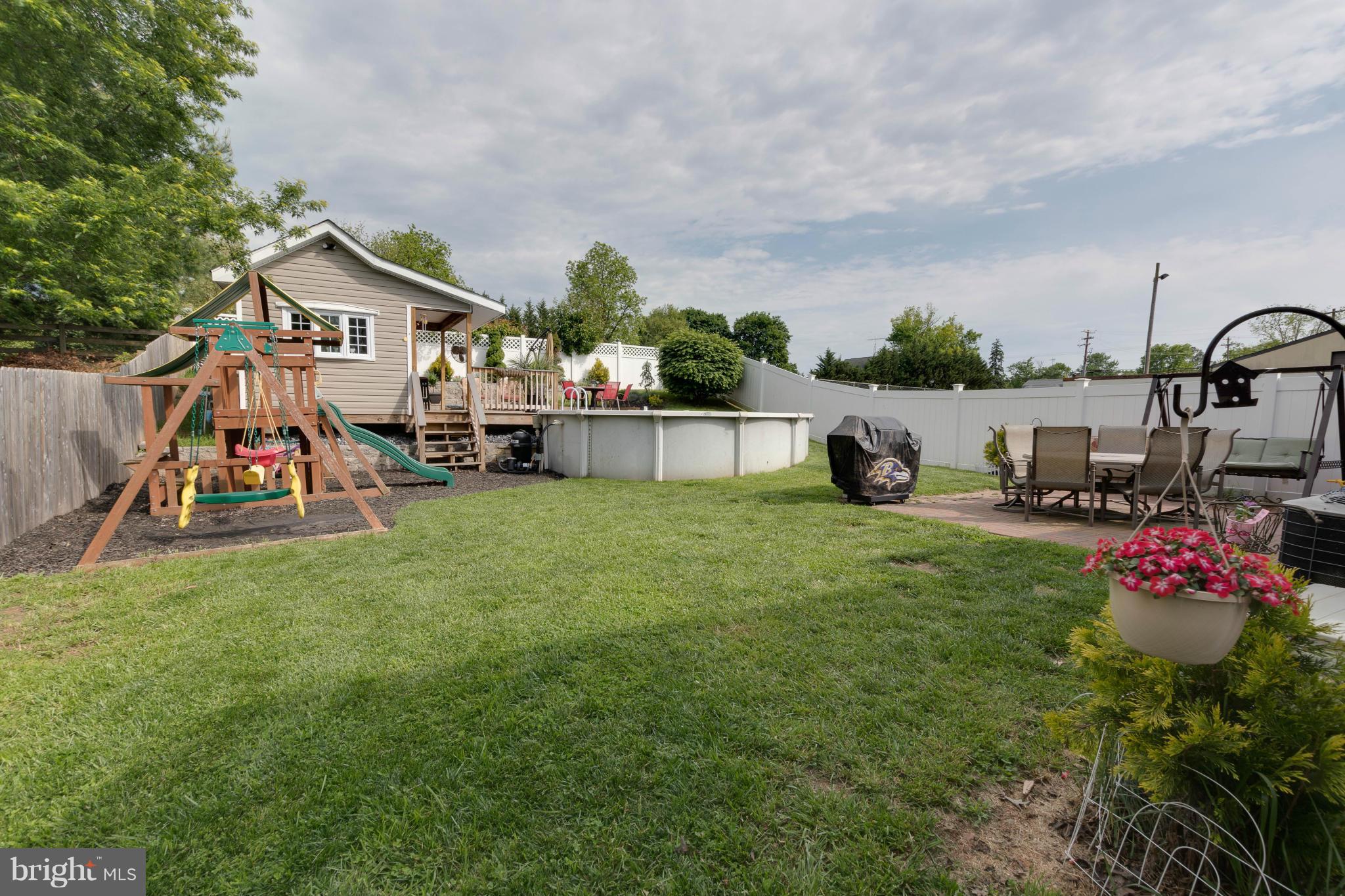 CLOVERBERRY - Residential