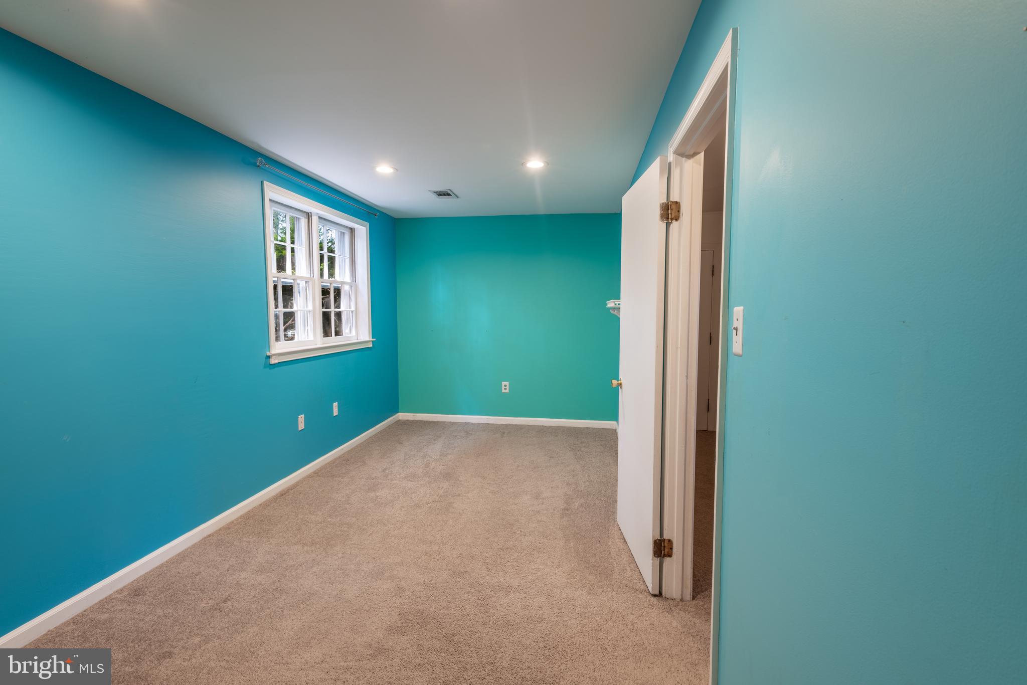 OLIVER ESTATES - Residential