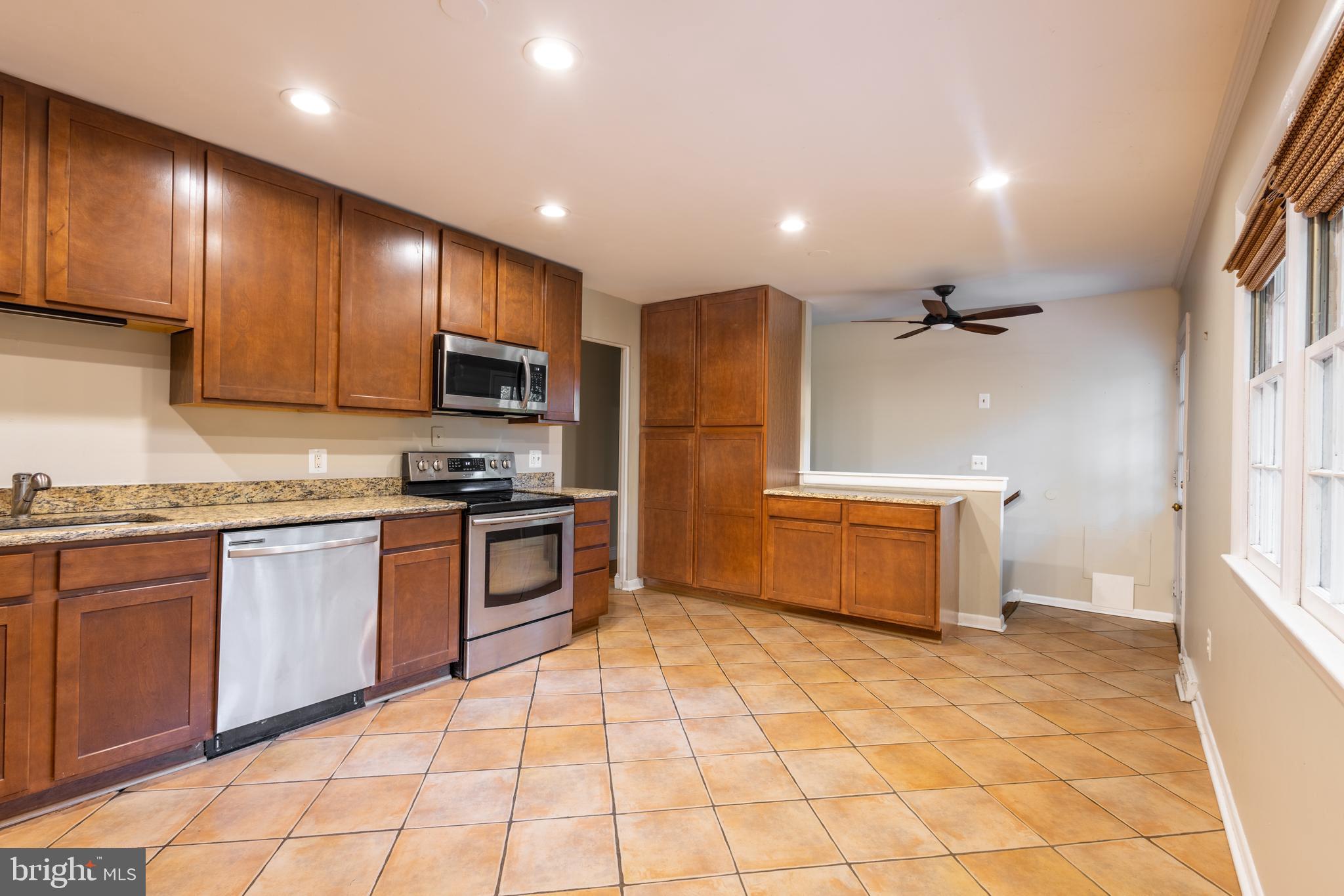 OLIVER ESTATES - Residential
