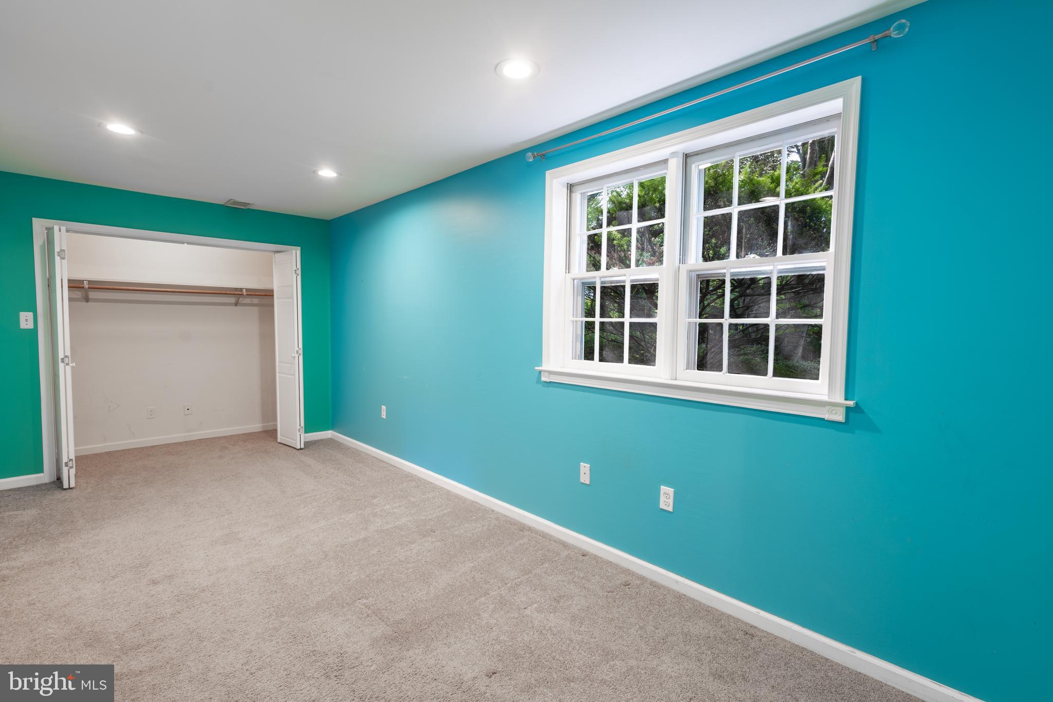OLIVER ESTATES - Residential