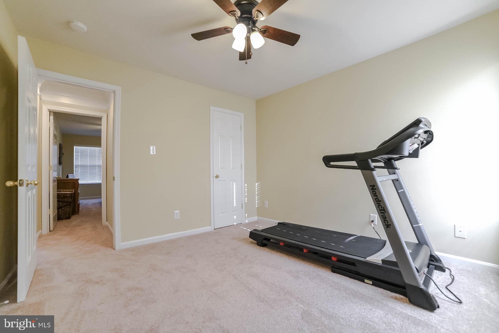 SOUTHWOODS - Residential